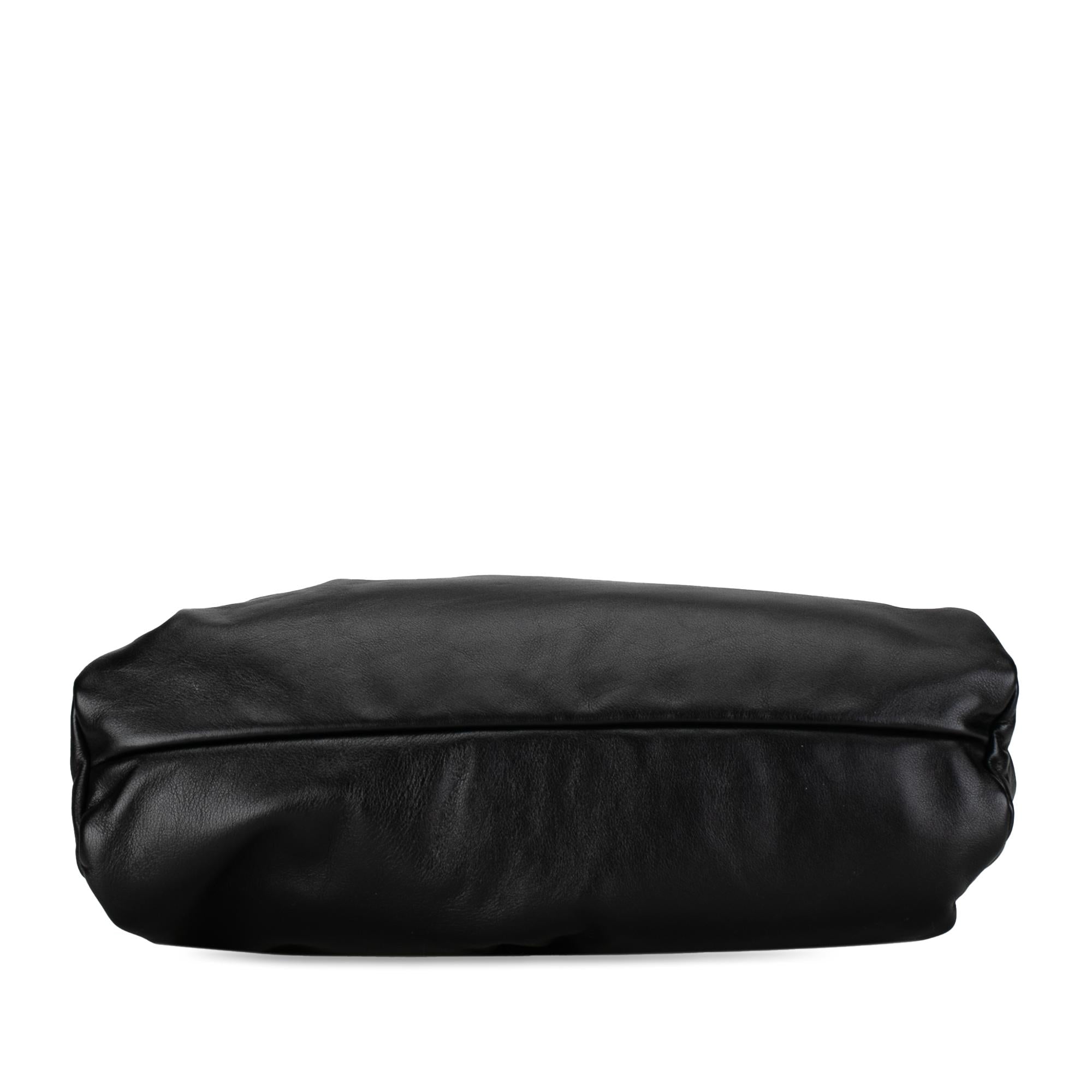 Bottega Veneta The Shoulder Pouch (SHG-RqoDZq)