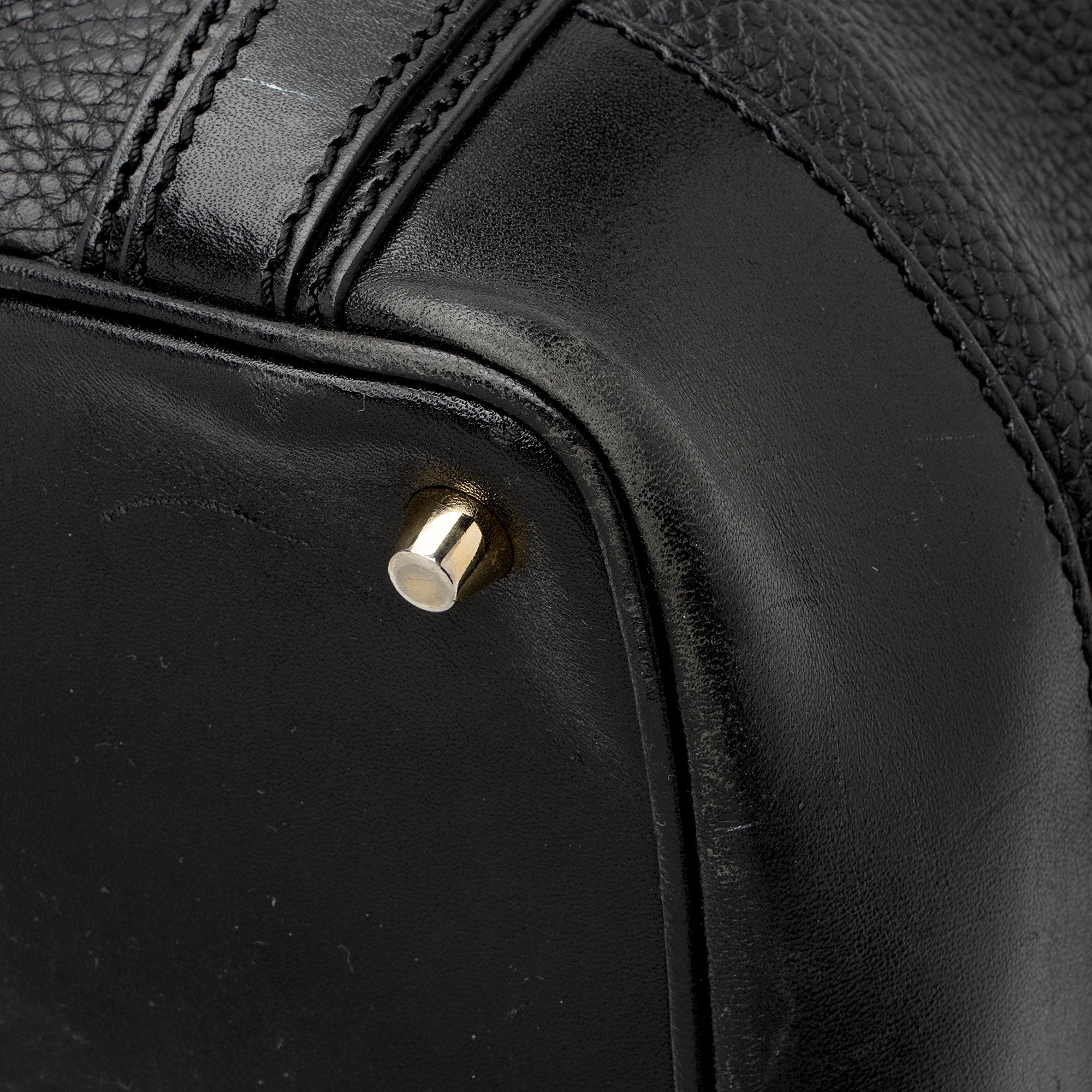 Burberry Calfskin Golderton Tote (SHF-dTtZRD)