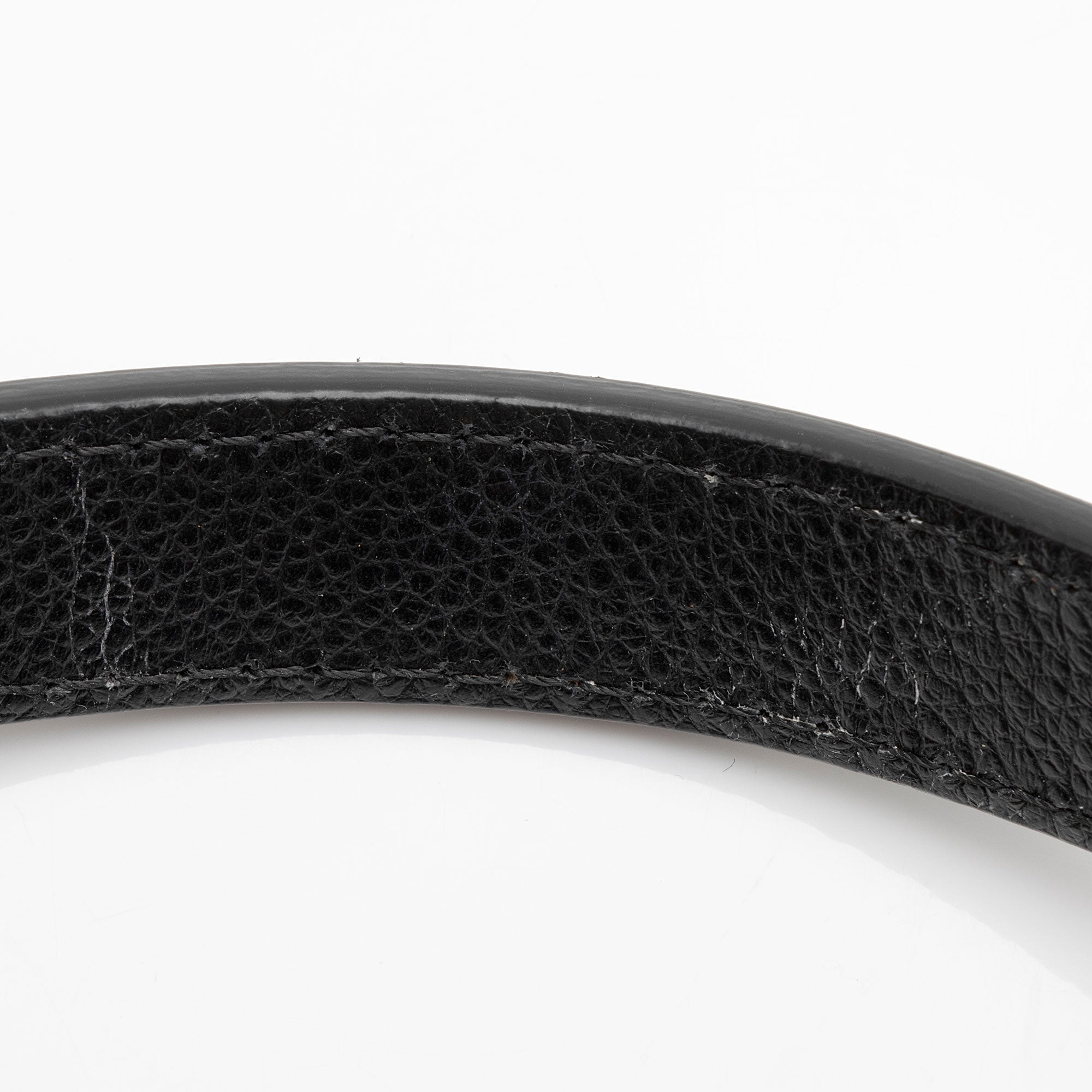 Burberry Calfskin Title Medium Tote (SHF-9V2VK1)