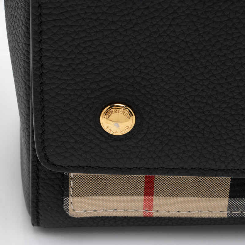 Burberry Calfskin Vintage Check Note Bag (SHF-YDSiux)