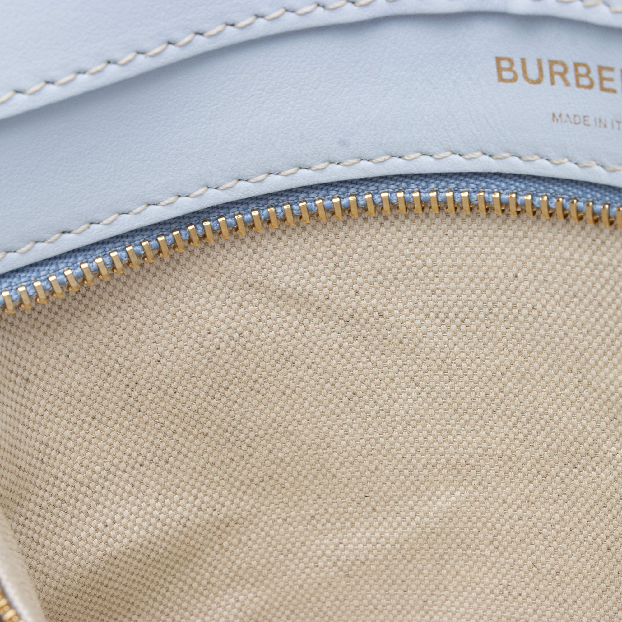 Burberry Canvas Horseferry Mini Pocket Tote (SHF-ebzeOk)
