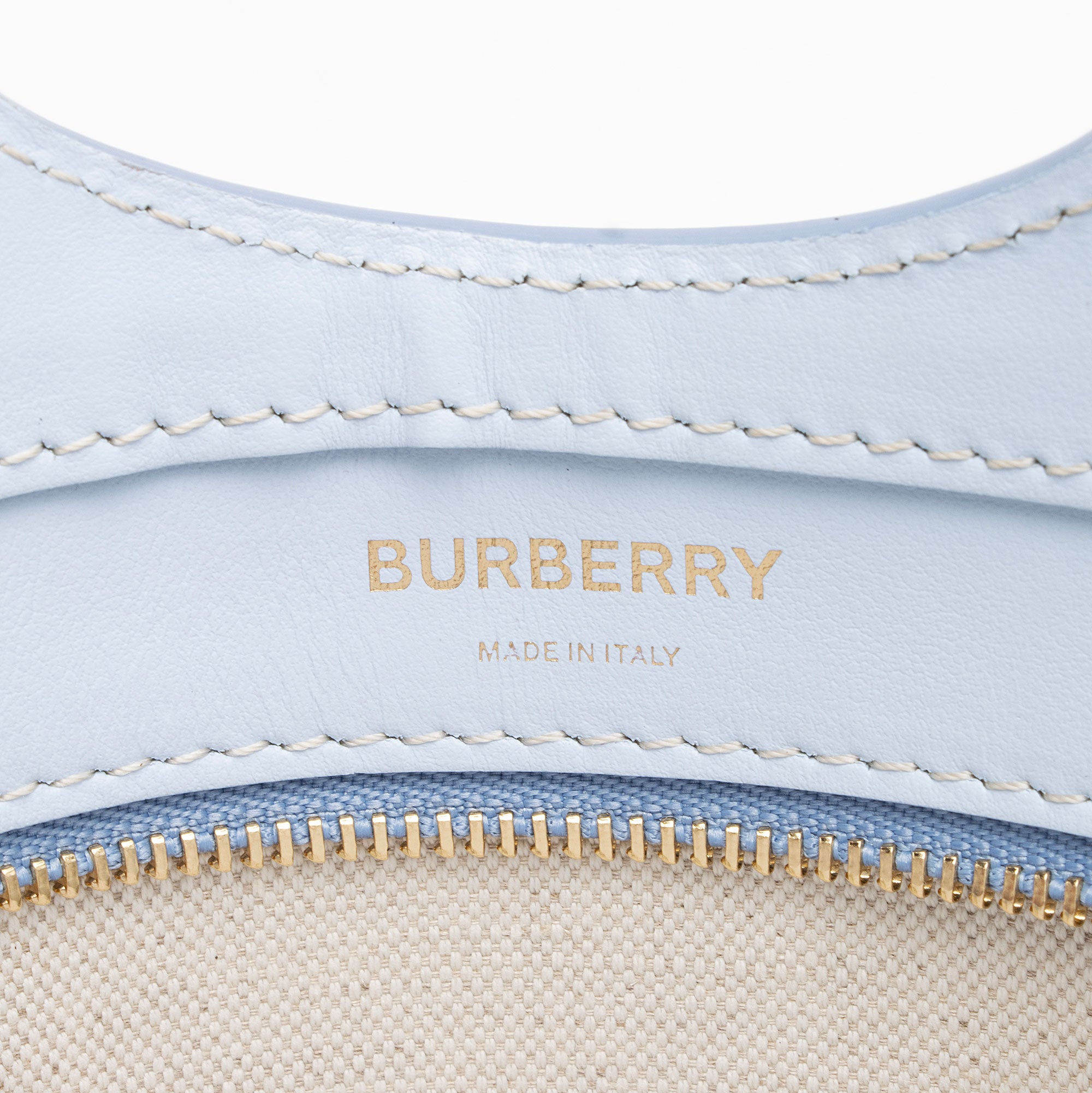 Burberry Canvas Horseferry Mini Pocket Tote (SHF-ebzeOk)