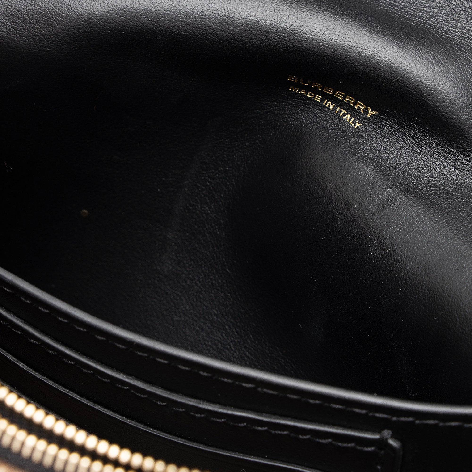 Burberry Cashmere Hackberry Check Note Bag (SHF-mhujpt)