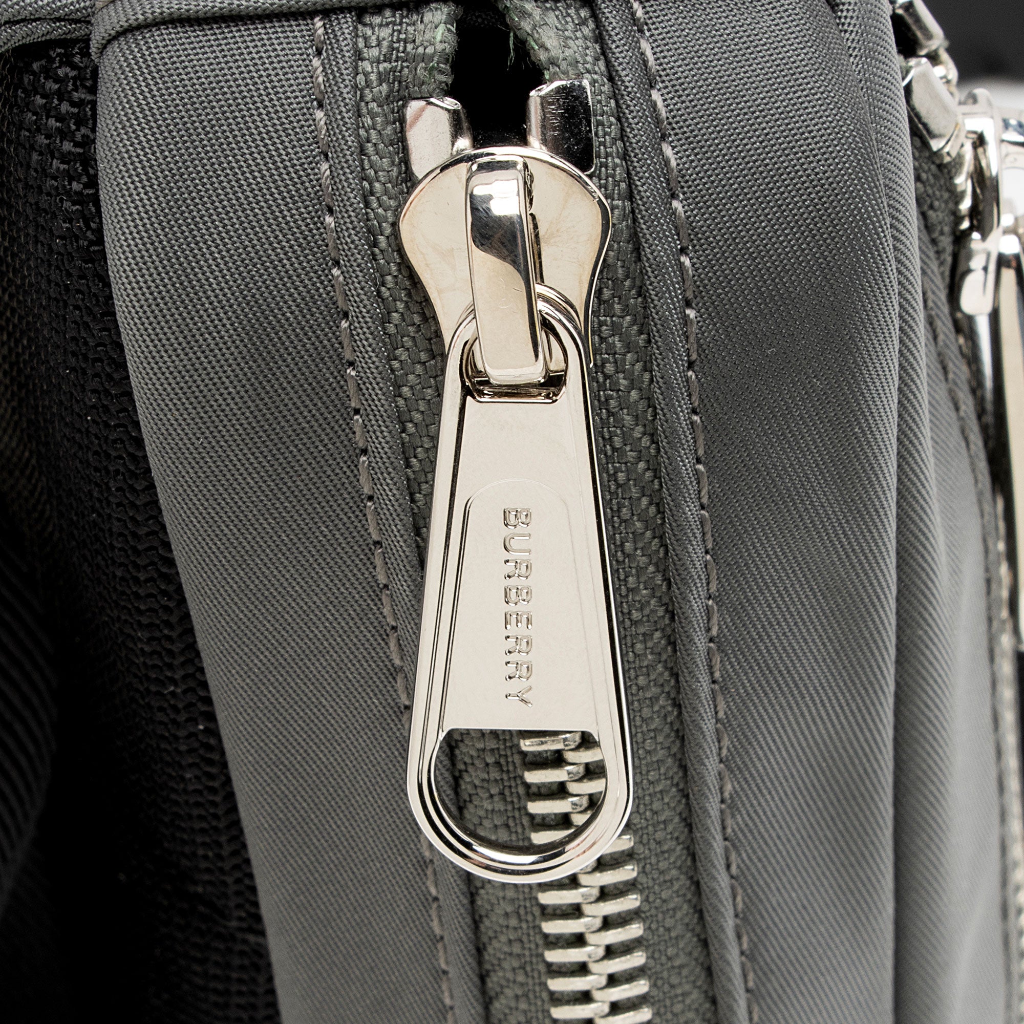 Burberry Econyl Logo Cannon Small Bumbag (SHF-zDlU8l)