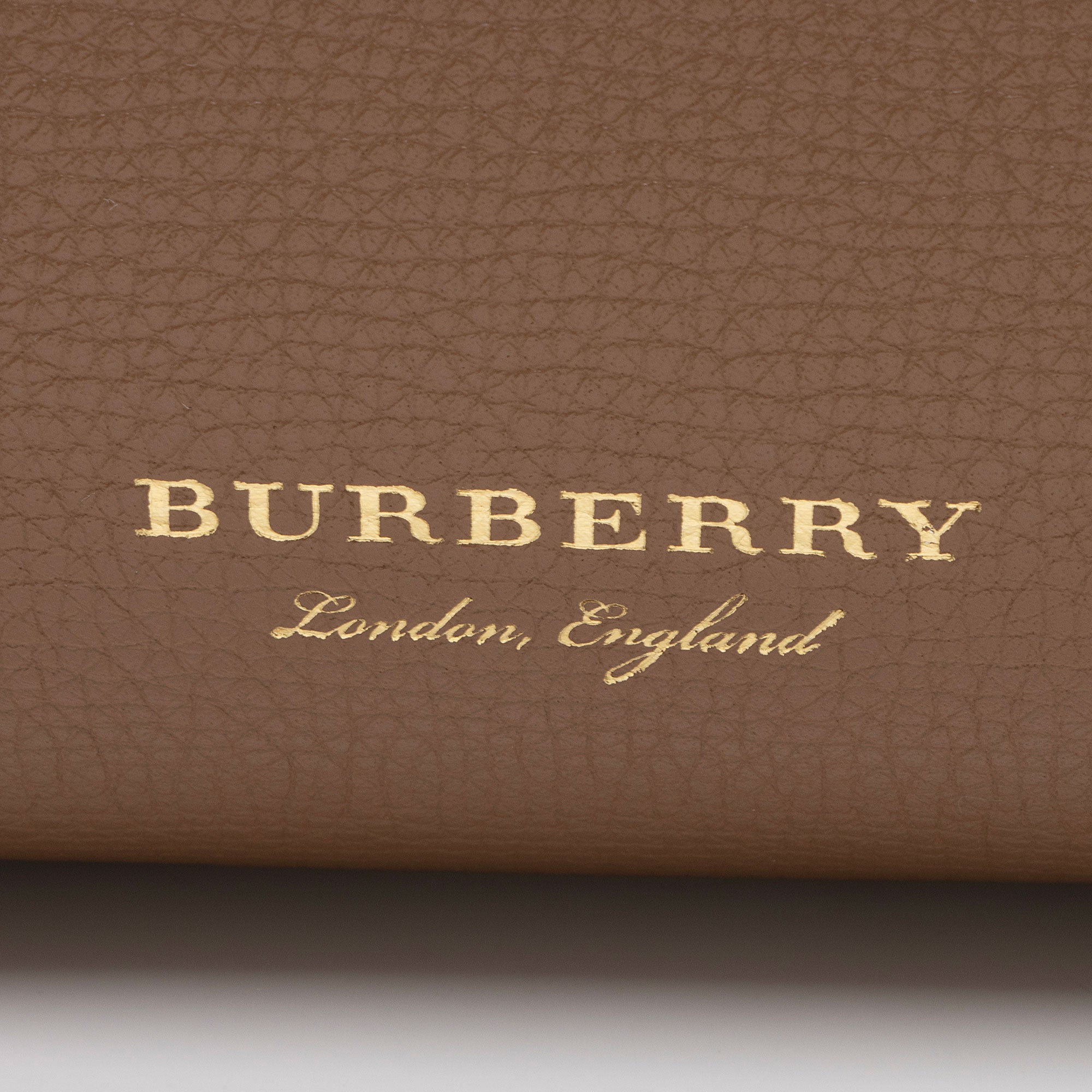 Burberry Grainy Calfskin House Check Camberley Small Satchel (SHF-SUePuH)