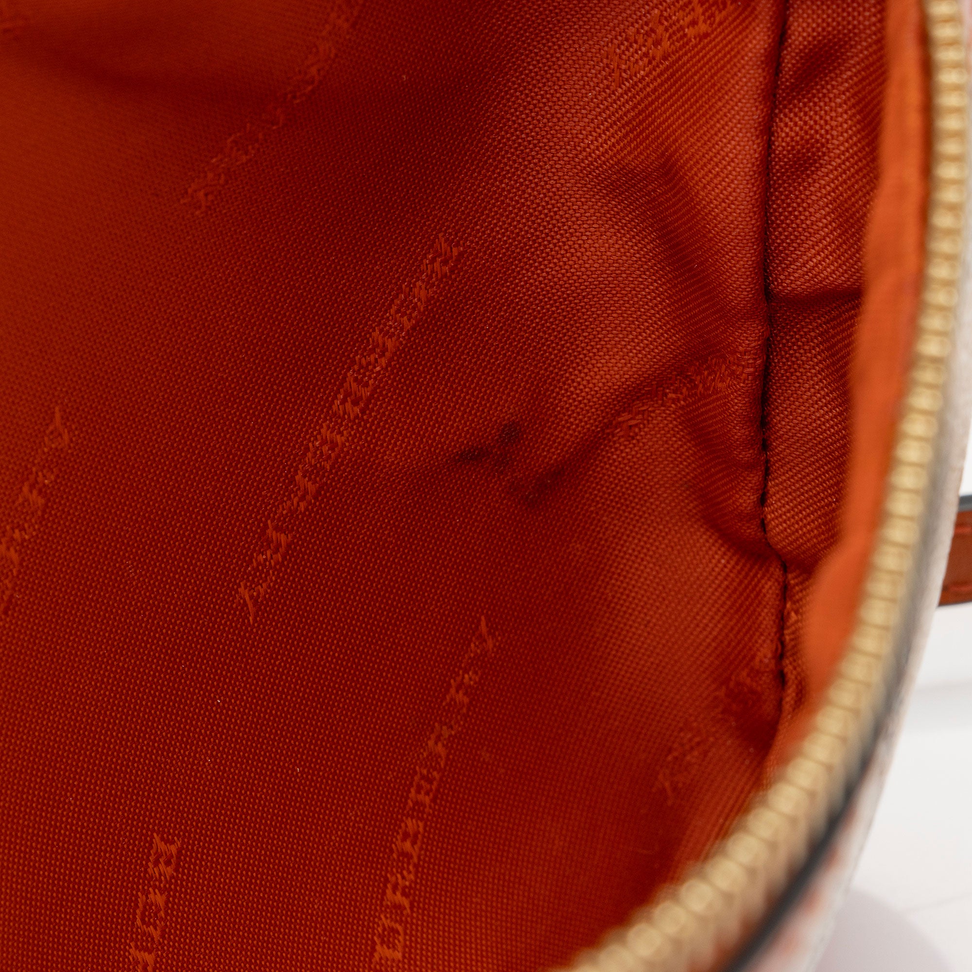 Burberry Haymarket Check Peyton Clutch (SHF-IfJeTZ)