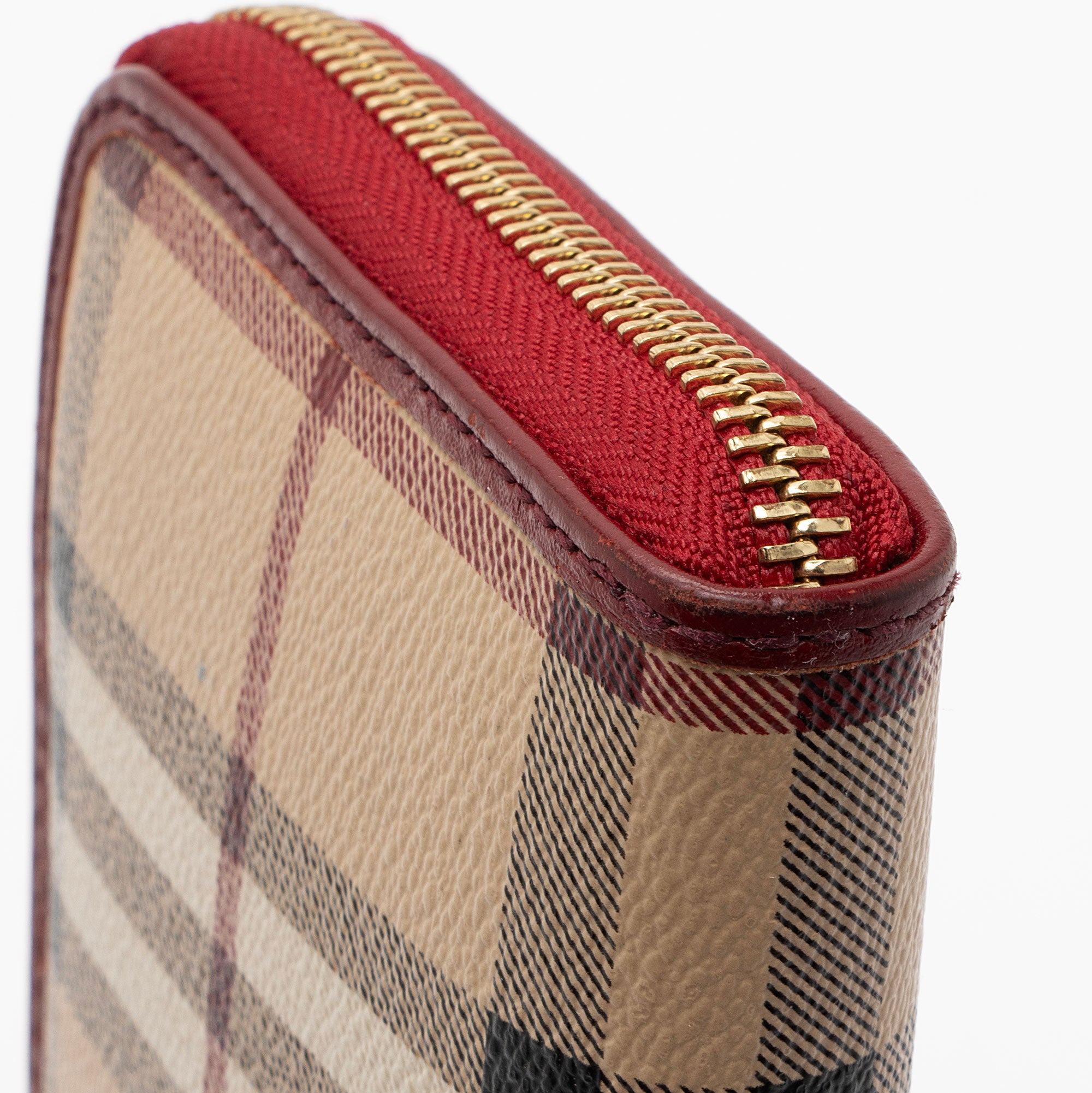 Burberry Haymarket Check Zip Around Wallet (SHF-8zBWAj)
