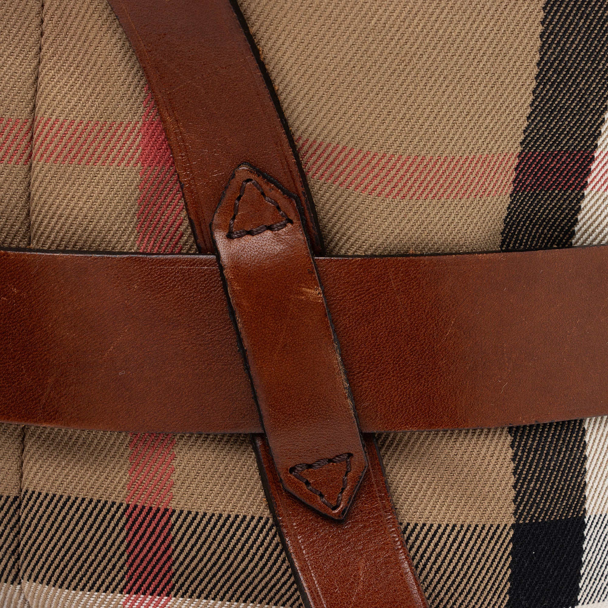 Burberry House Check Bridle Gosford Large Hobo (SHF-jHEss2)