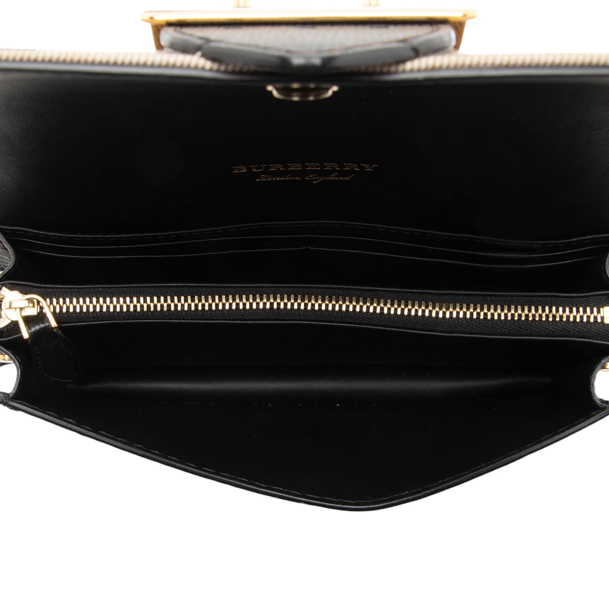 Burberry House Check Madison Buckle Small Shoulder Bag (SHF-P2oe5K)