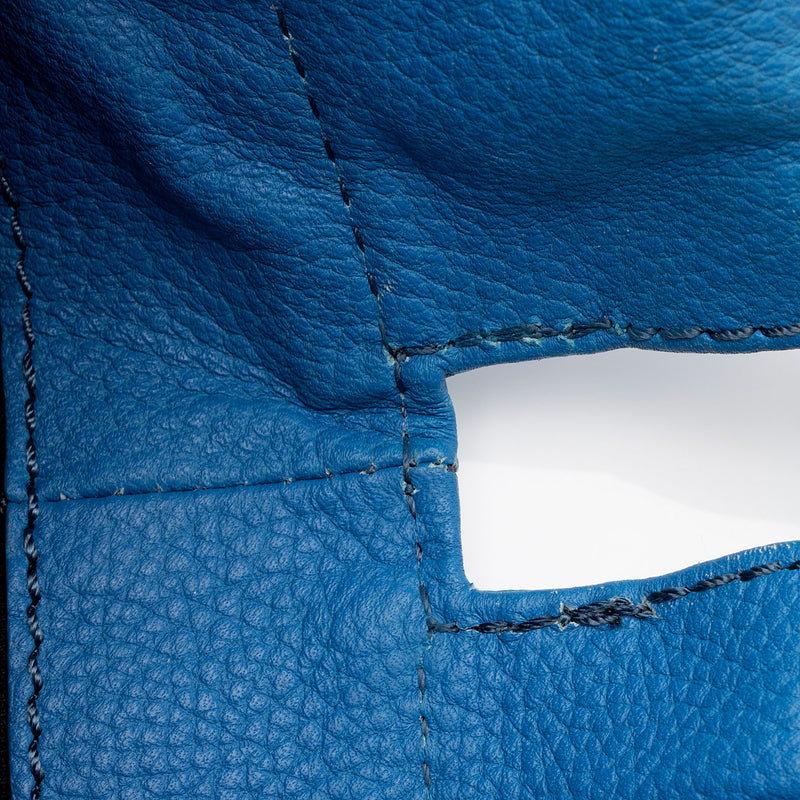 Burberry Leather Drawstring Little Duffle Backpack (SHF-nl1Udj)