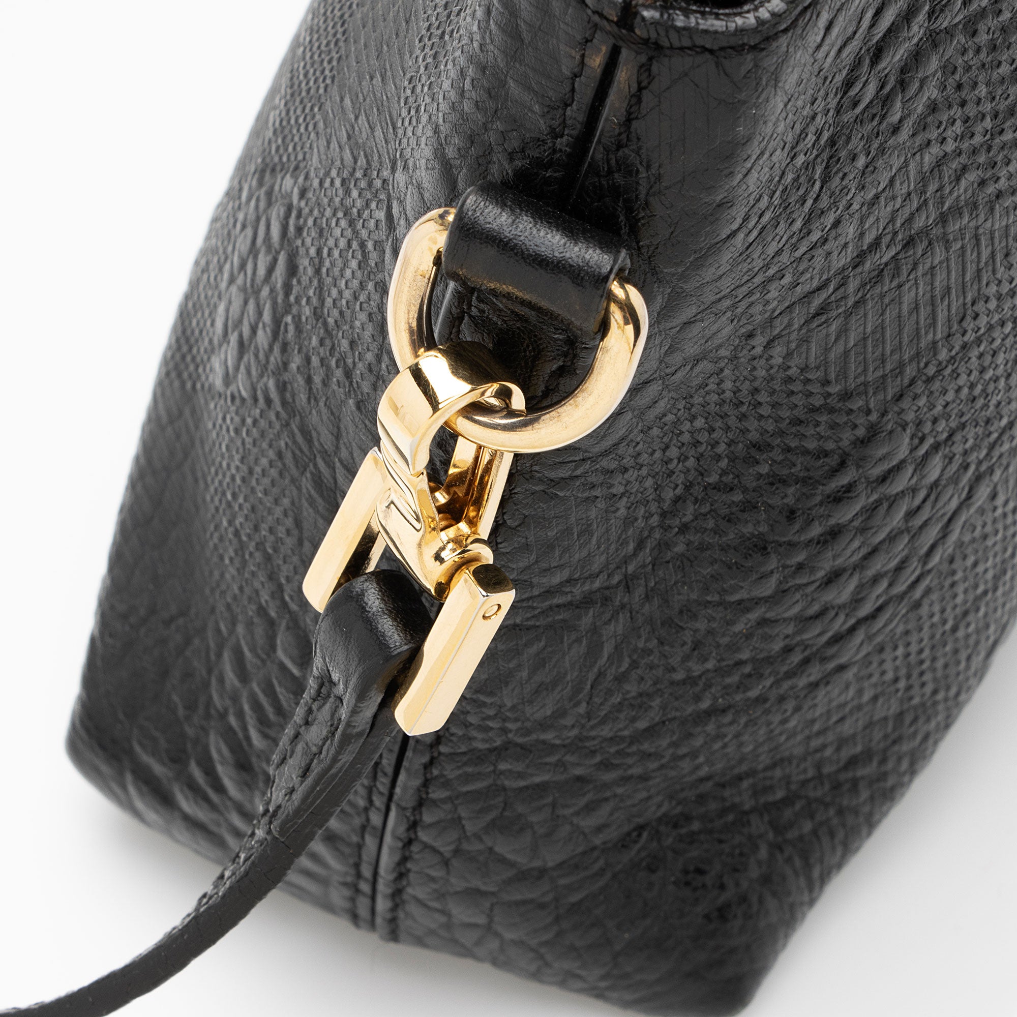 Burberry Leather Embossed Check Chichester Clutch (SHF-TC4VkJ)