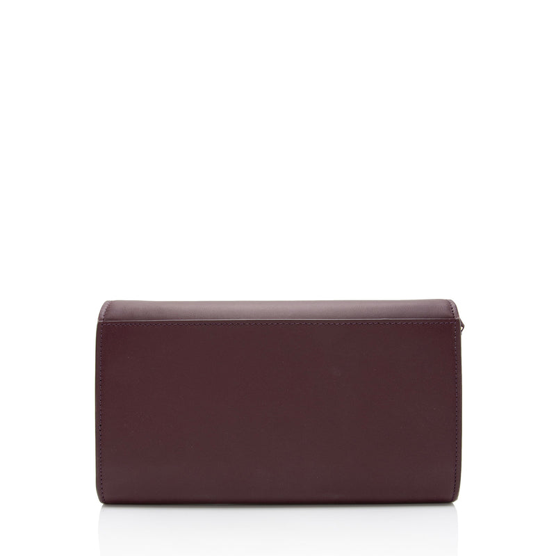 Burberry Leather Hannah Wallet on Strap (SHF-YAht6w)