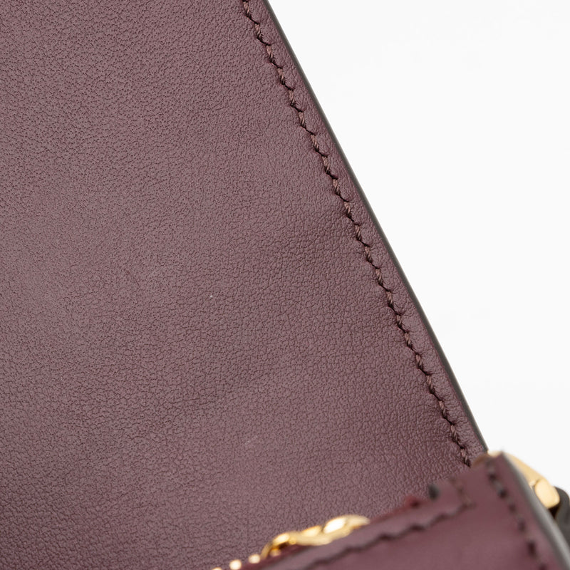 Burberry Leather Hazelmere Wallet On Strap (SHF-Dwynlj)