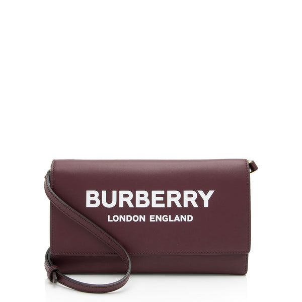 Burberry Leather Hazelmere Wallet On Strap (SHF-Dwynlj)