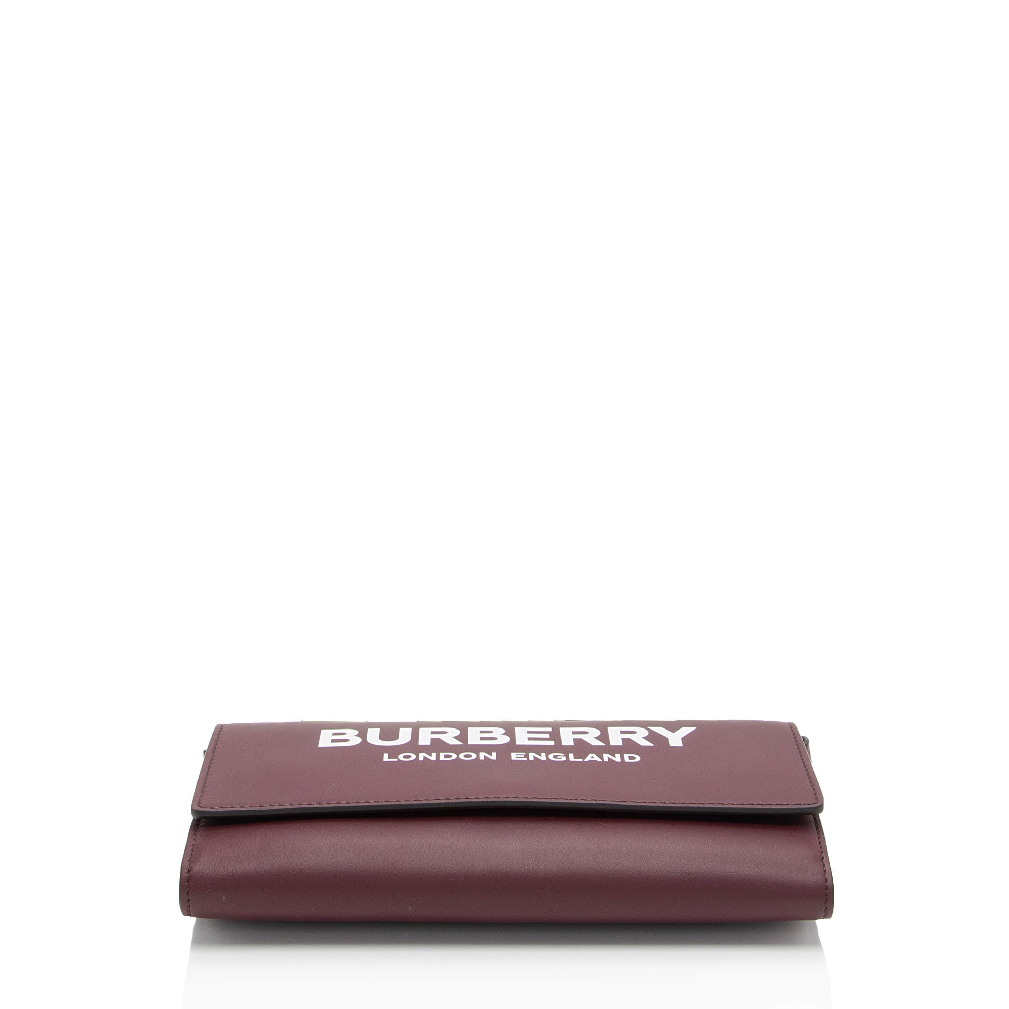 Burberry Leather Hazelmere Wallet on Strap (SHF-Xd3EZ4)