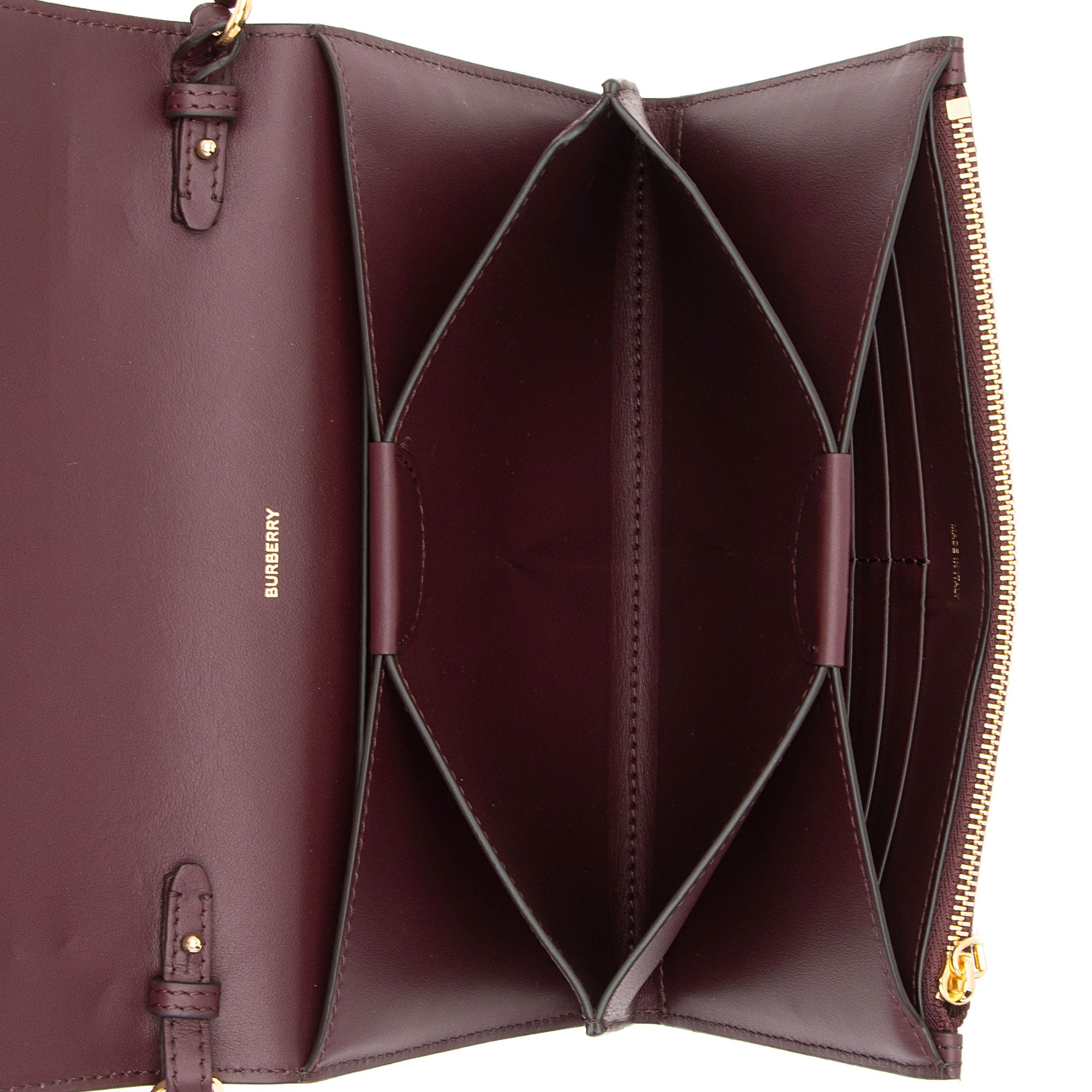 Burberry Leather Hazelmere Wallet on Strap (SHF-Xd3EZ4)