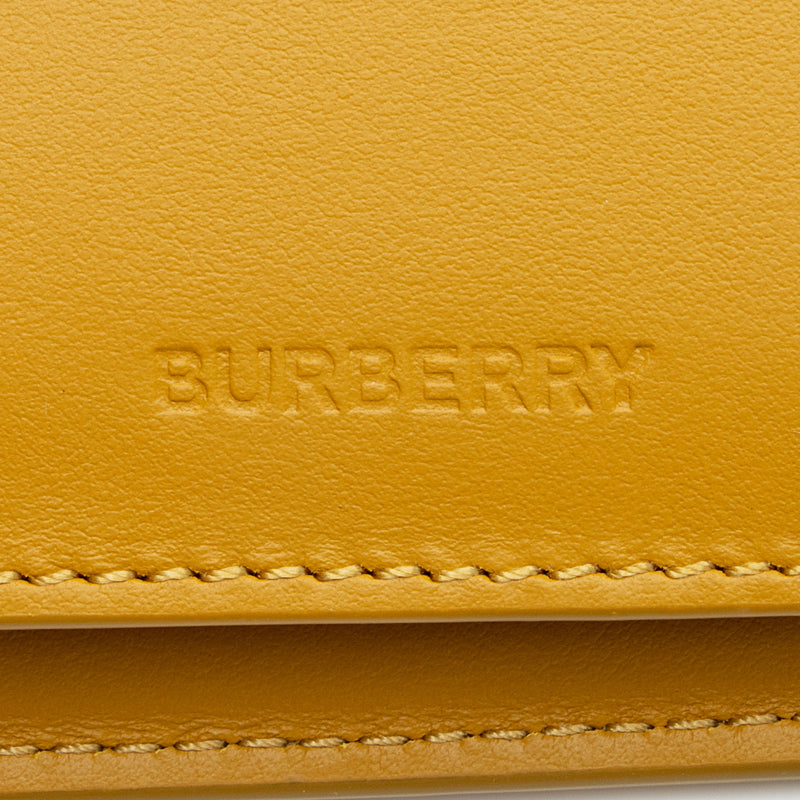 Burberry Leather Logo Bi-Fold Wallet (SHF-jCmrlm)