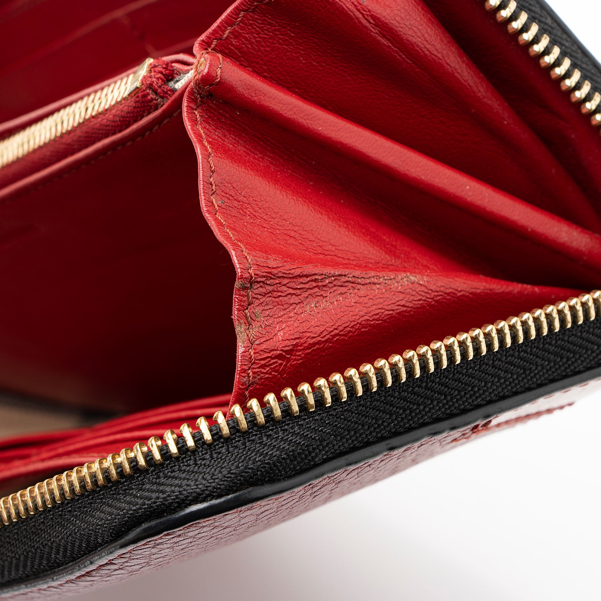 Burberry Leather Ziggy Zip Around Wallet
