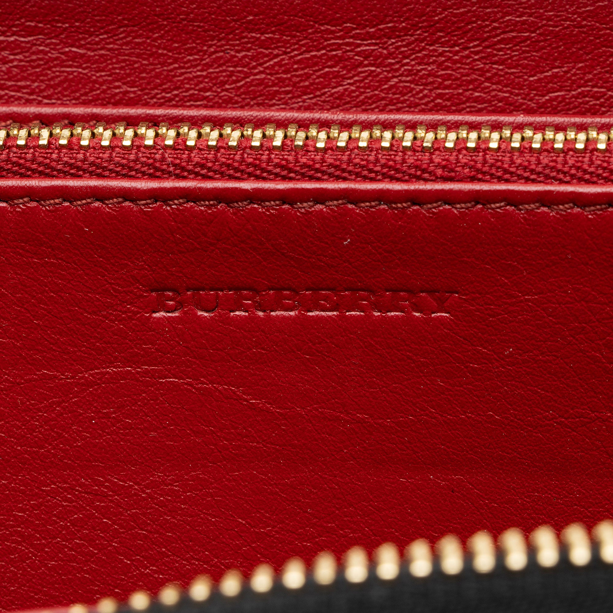 Burberry Leather Ziggy Zip Around Wallet