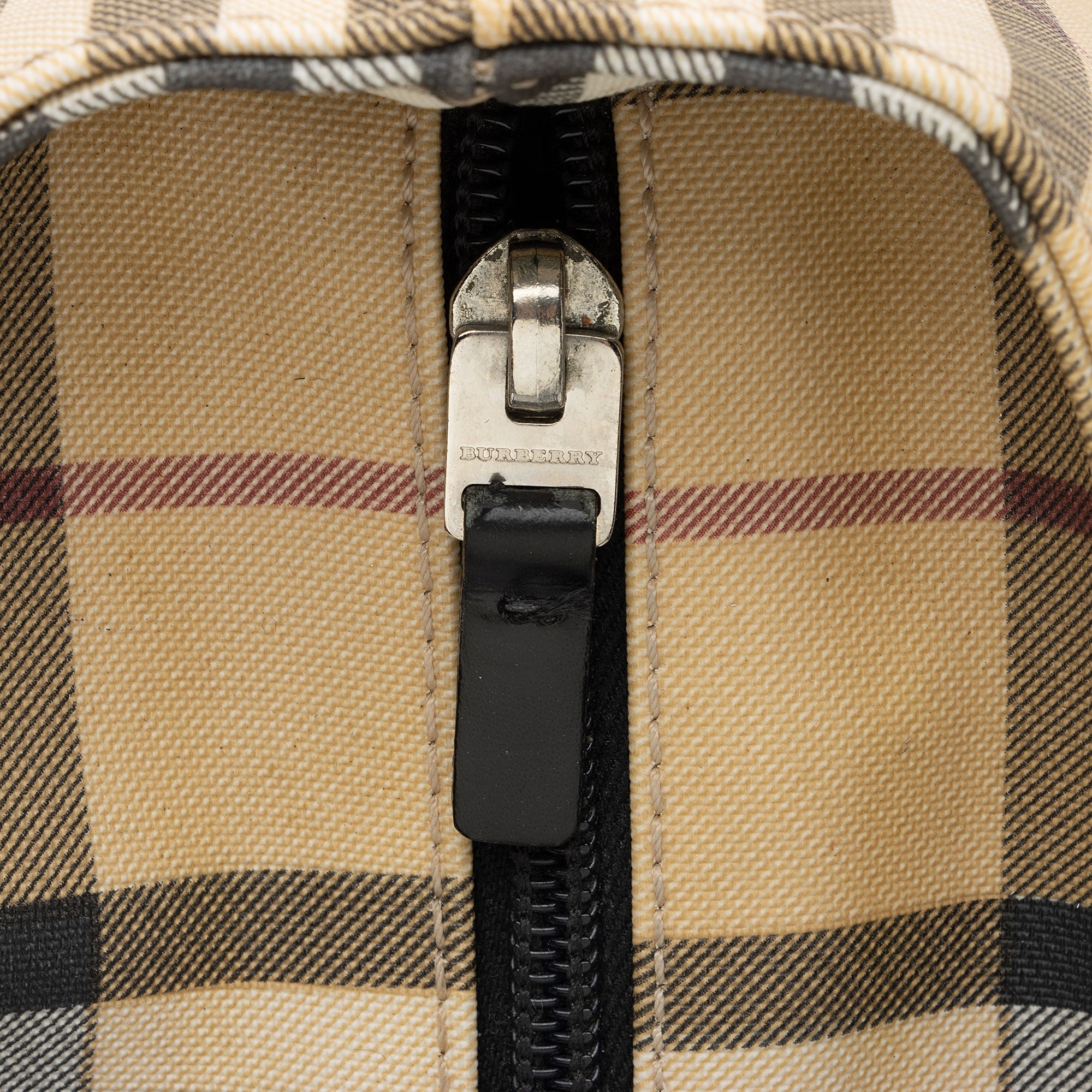 Burberry Nova Check Small Tote (SHF-j7O8tc)