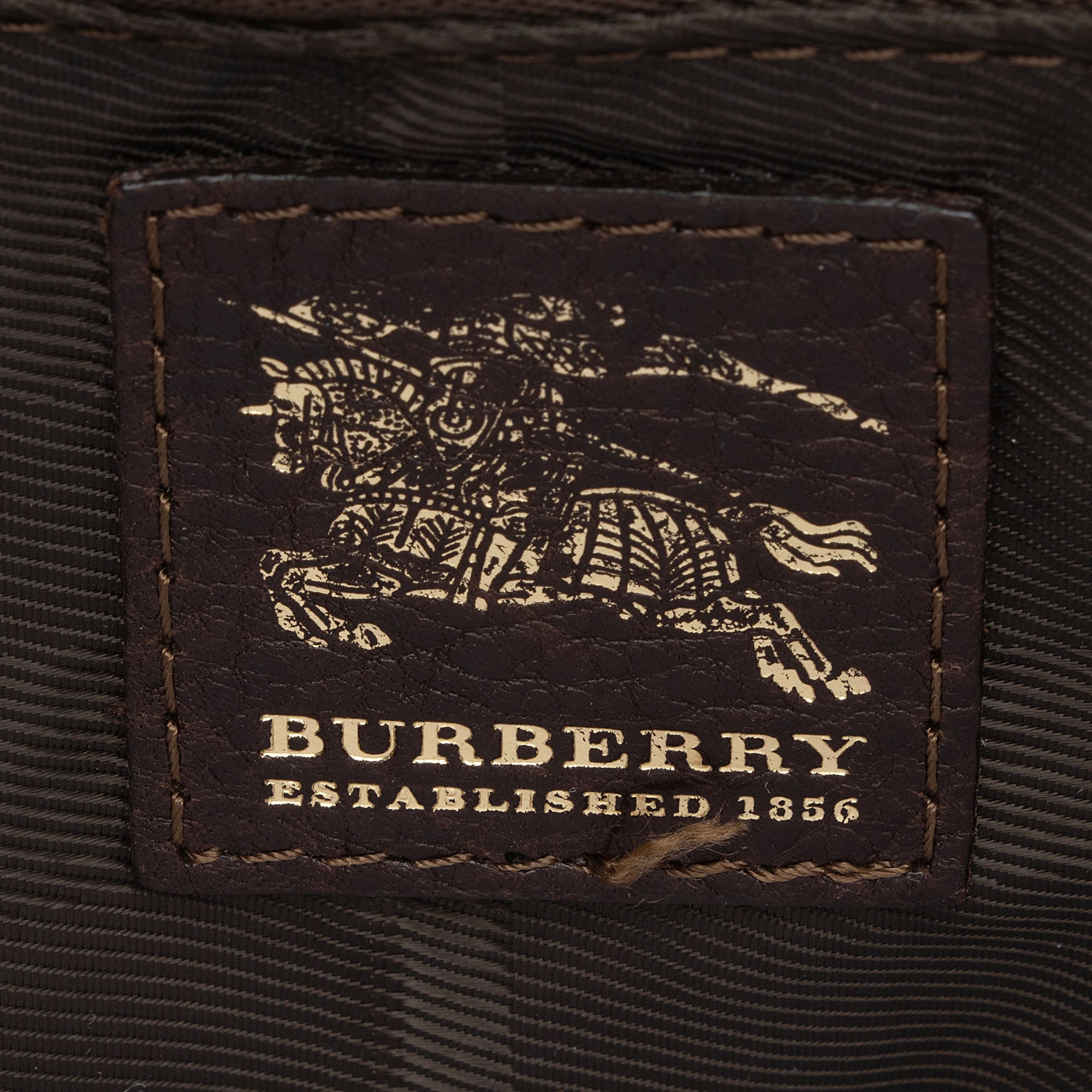 Burberry Quilted House Check Manor Tote (SHF-9N5HL6)