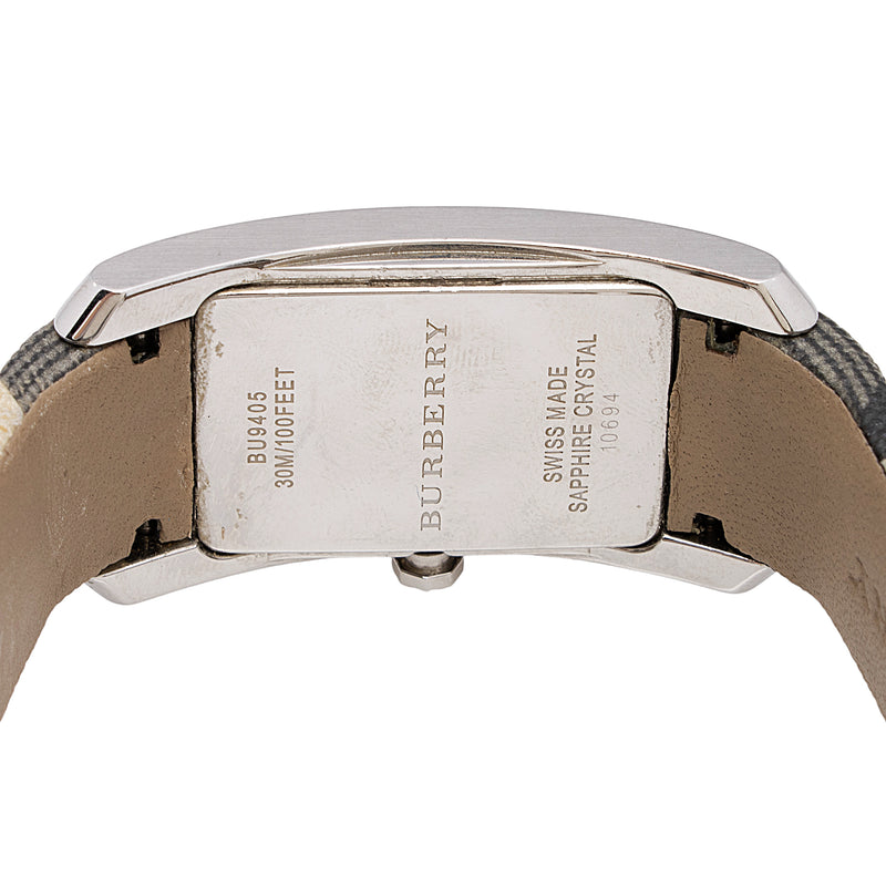 Burberry Stainless Steel Nova Check Heritage Watch (SHF-KjT33k)