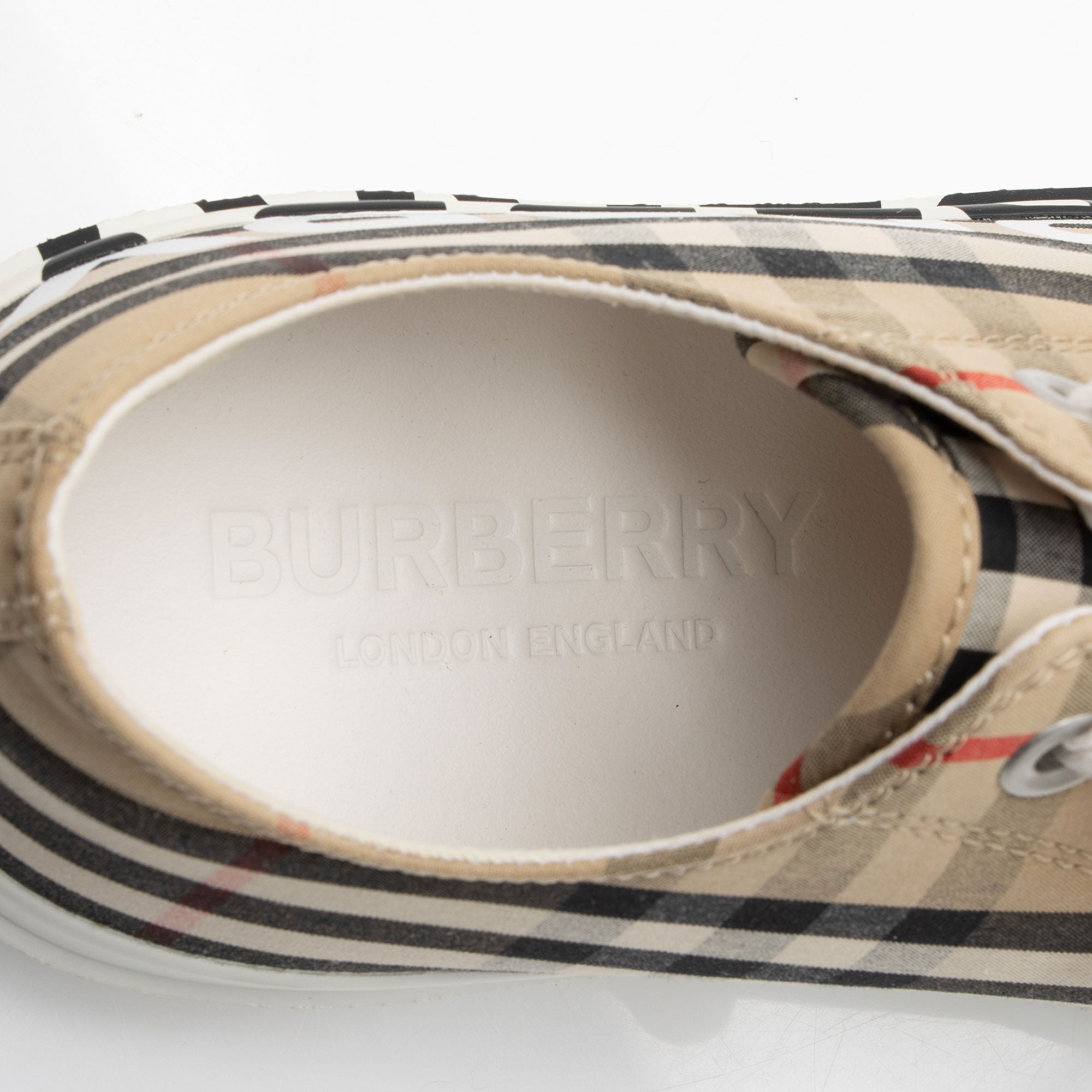 Burberry Vintage Check Larkhall Sneakers - Size 8 / 38 (SHF-N17ew6)