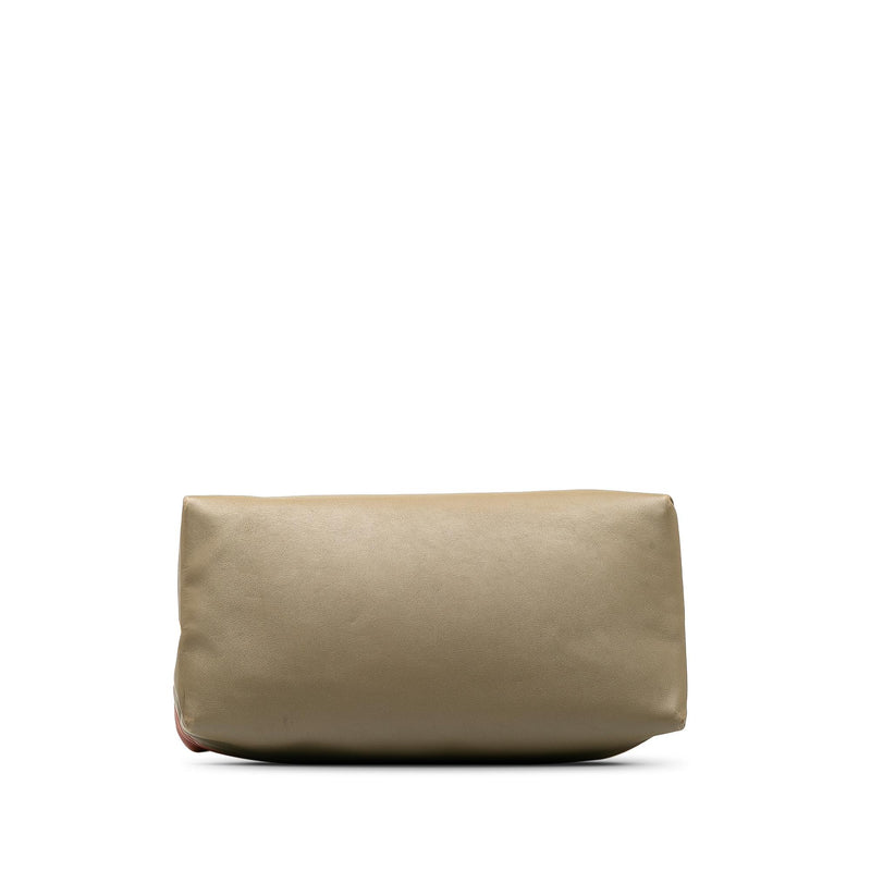 Celine All Soft Shoulder Bag (SHG-UJPsod)