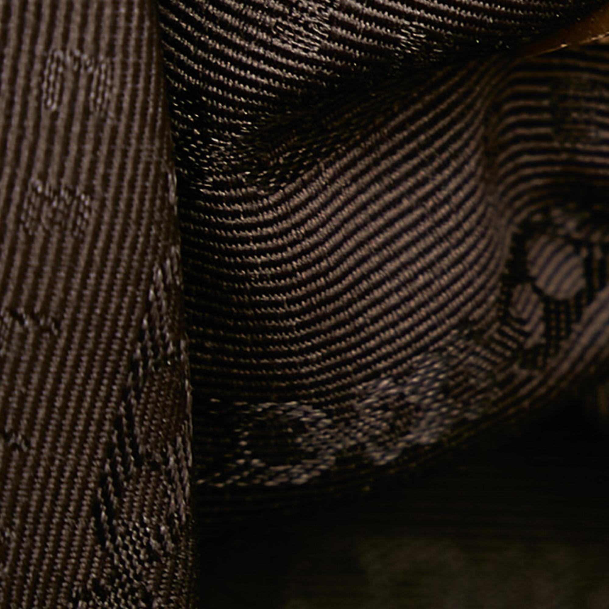 Celine Canvas Handbag (SHG-37785)