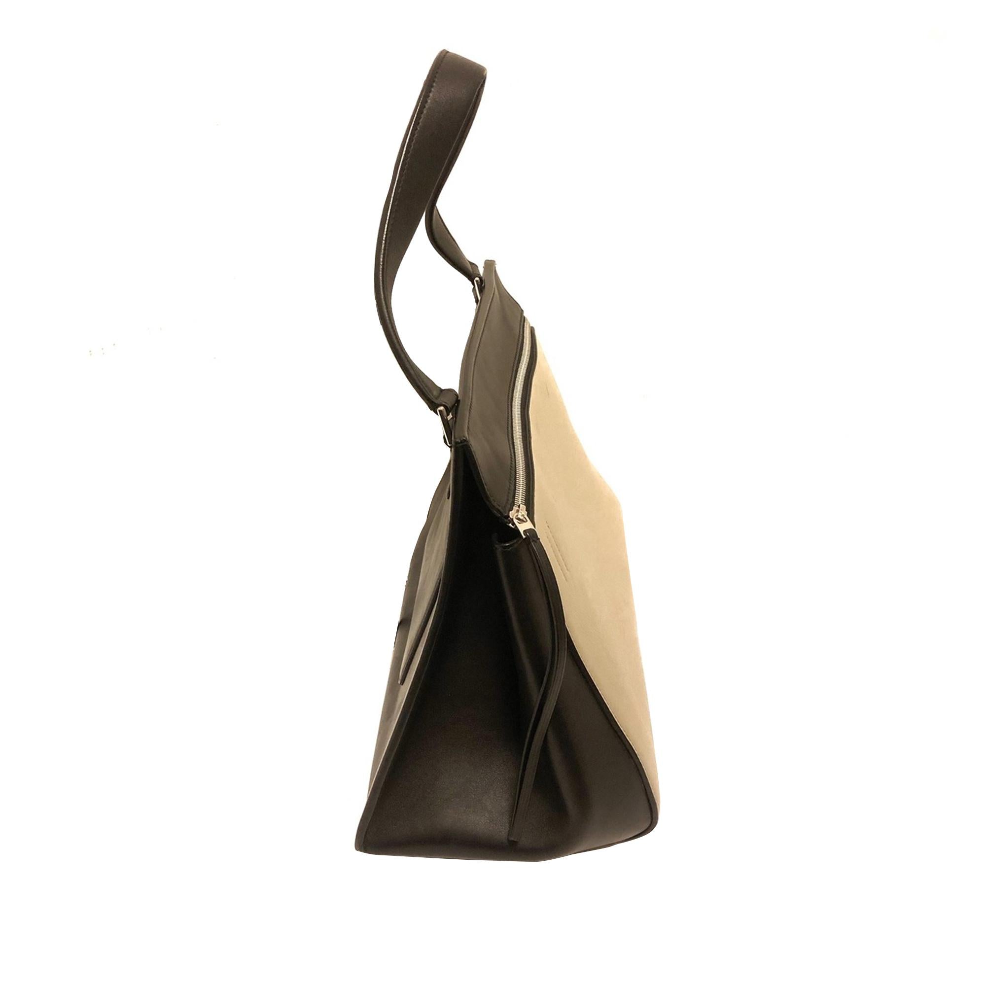 Celine Edge Bicolor Leather Handbag (SHG-VTZAGE)