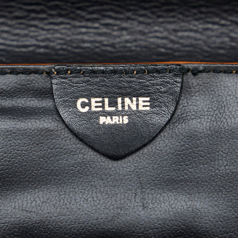Celine Leather Clutch (SHG-9BXLOM)