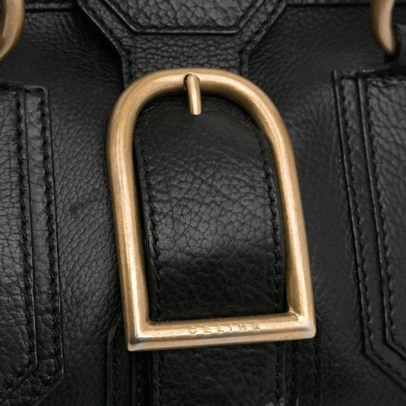 Celine Leather Handbag (SHG-vNTuaf)