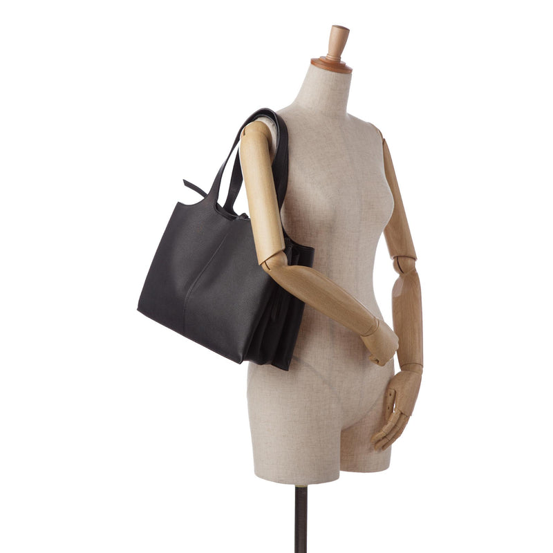 Celine medium tri fold bag hotsell