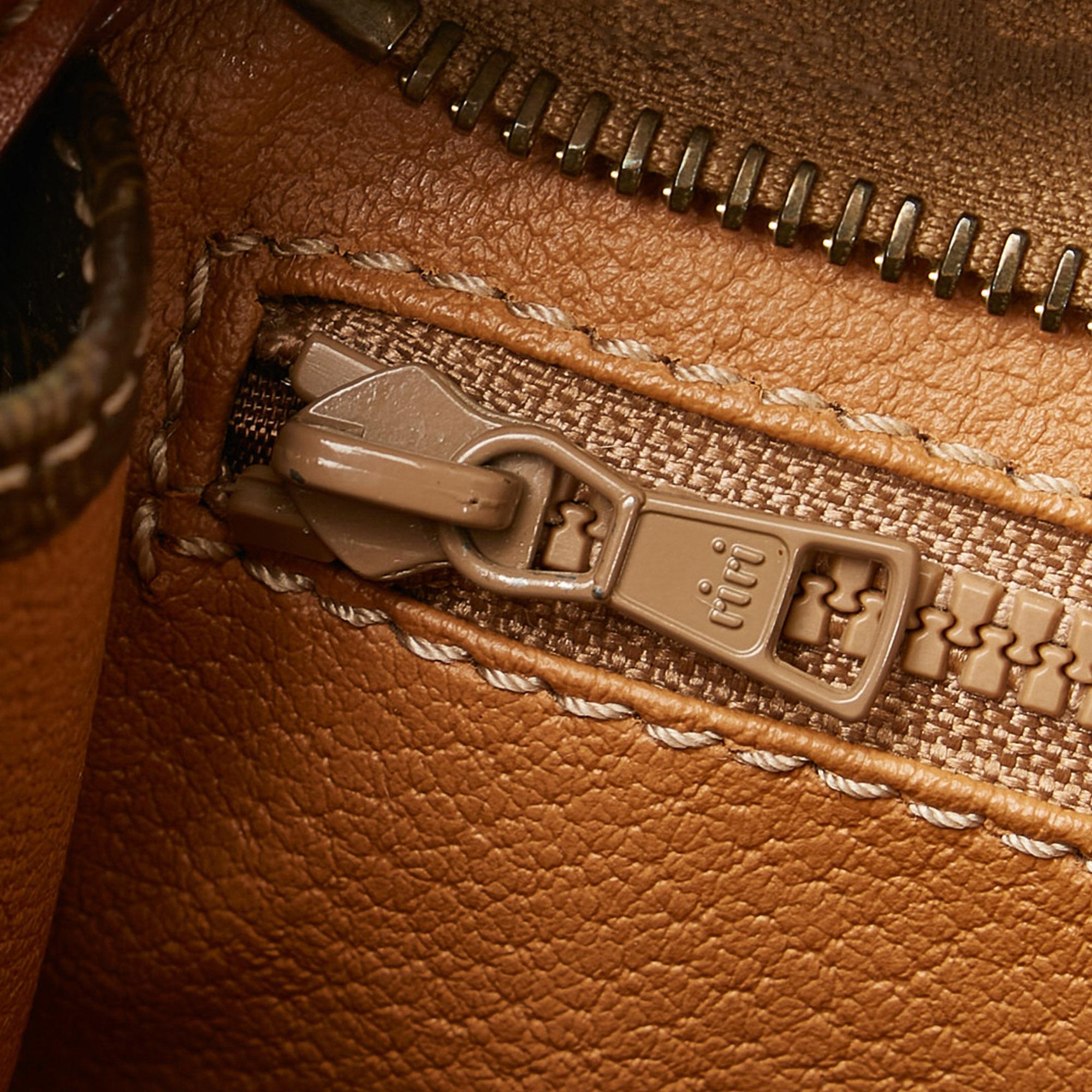 Celine Macadam Clutch (SHG-yvUutz)