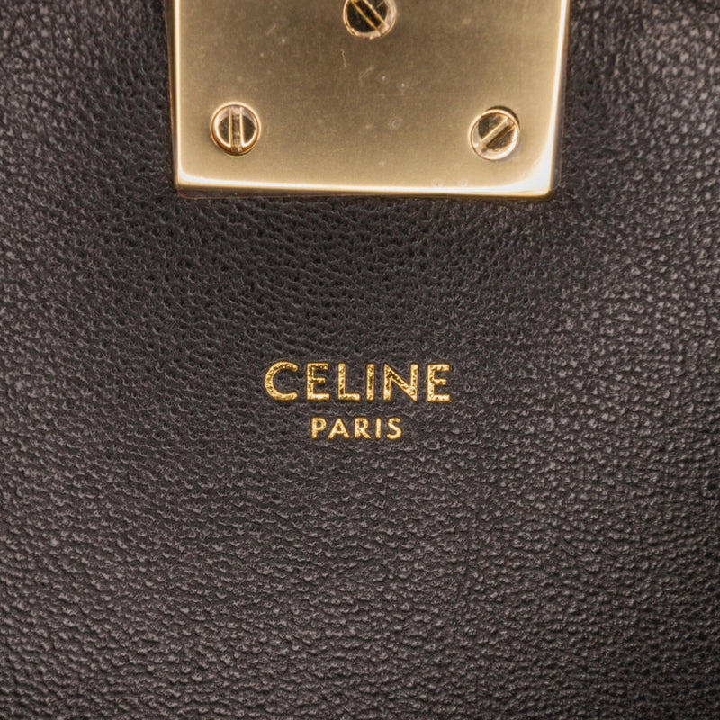 Celine Medium Tweed C Bag (SHG-JRxbTu)