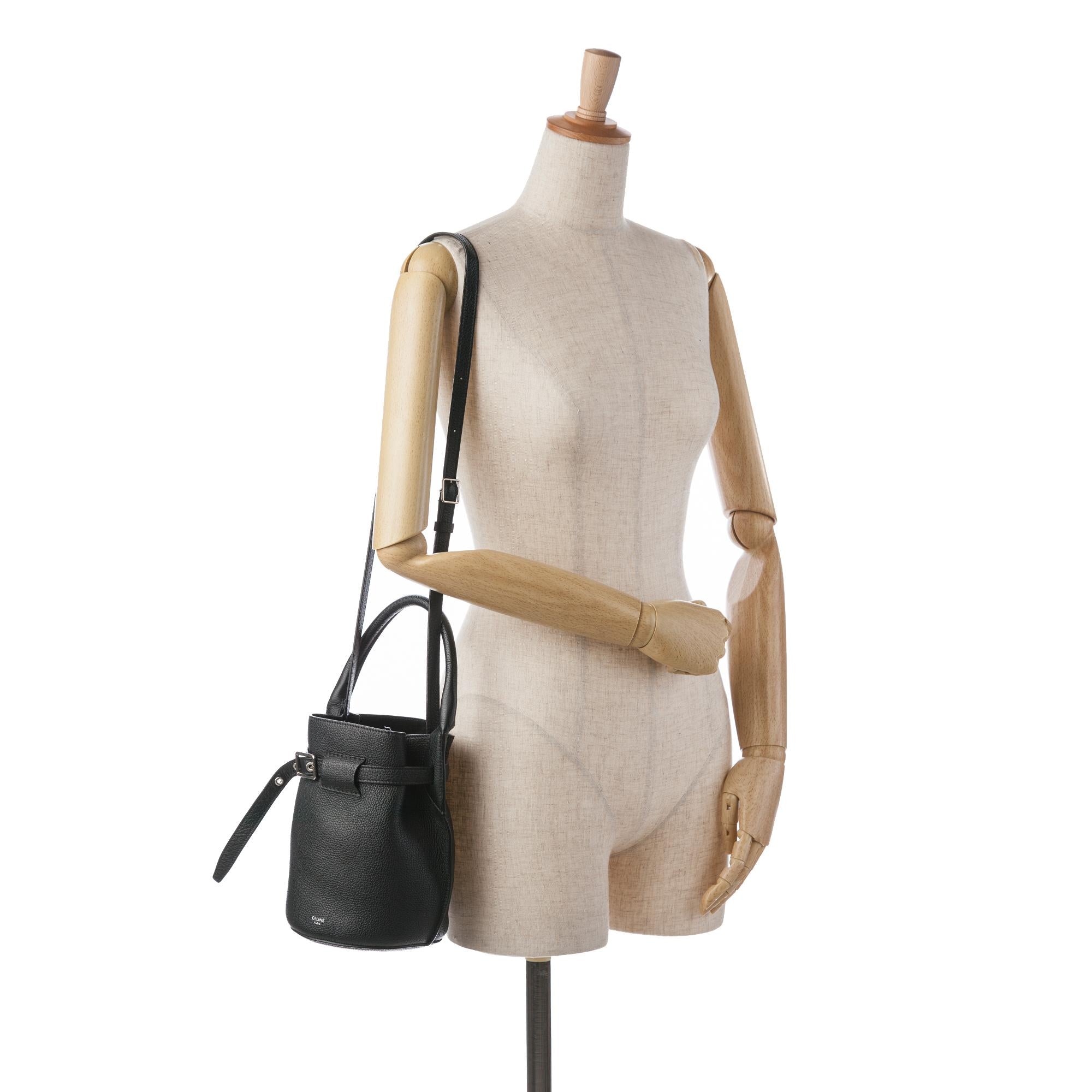 Celine Nano Big Bucket Bag SHG Sc3epy