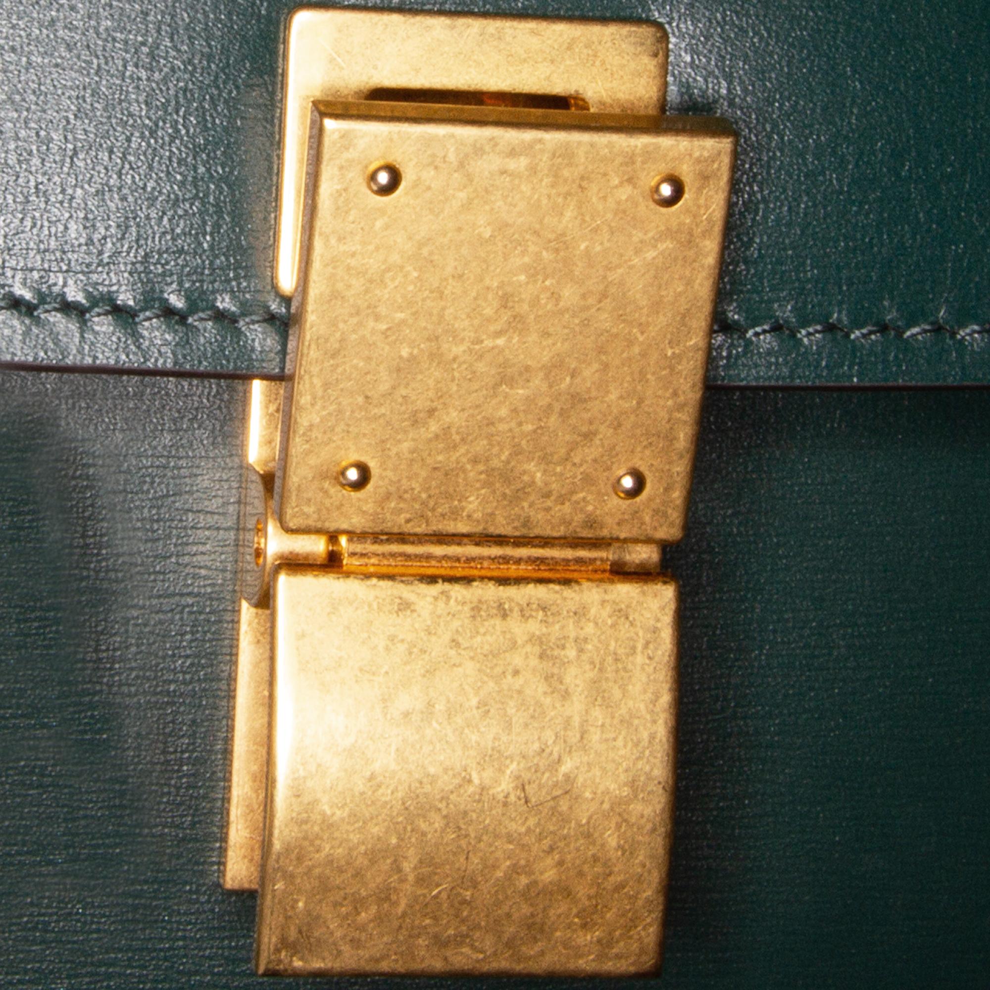 Celine Teen Classic Box Leather Crossbody Bag (SHG-UjQyal)