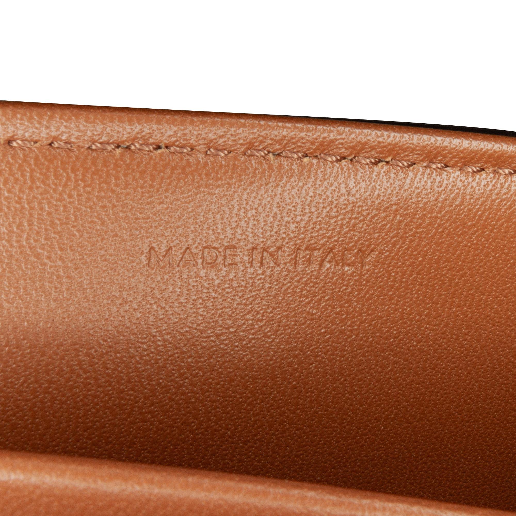 Celine Triomphe Claude Shoulder Bag (SHG-8w4tev)