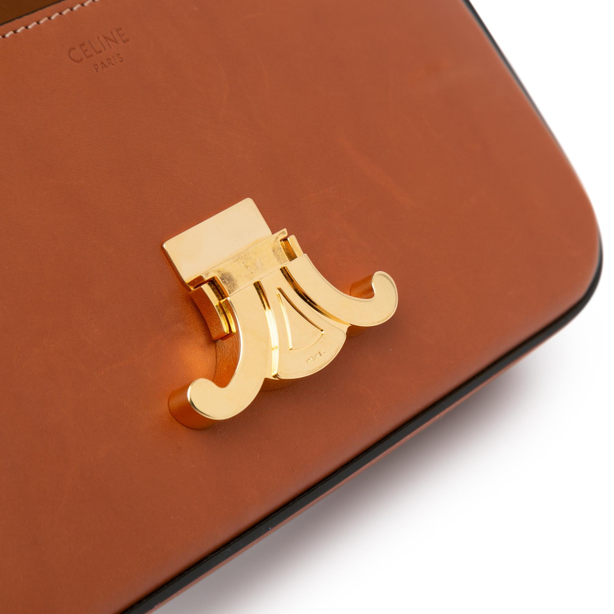 Celine Triomphe Claude Shoulder Bag (SHG-8w4tev)