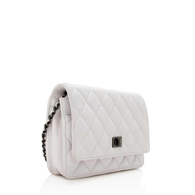 Pre-owned Chanel Wallet On Chain 2.55 Leather Crossbody Bag In White