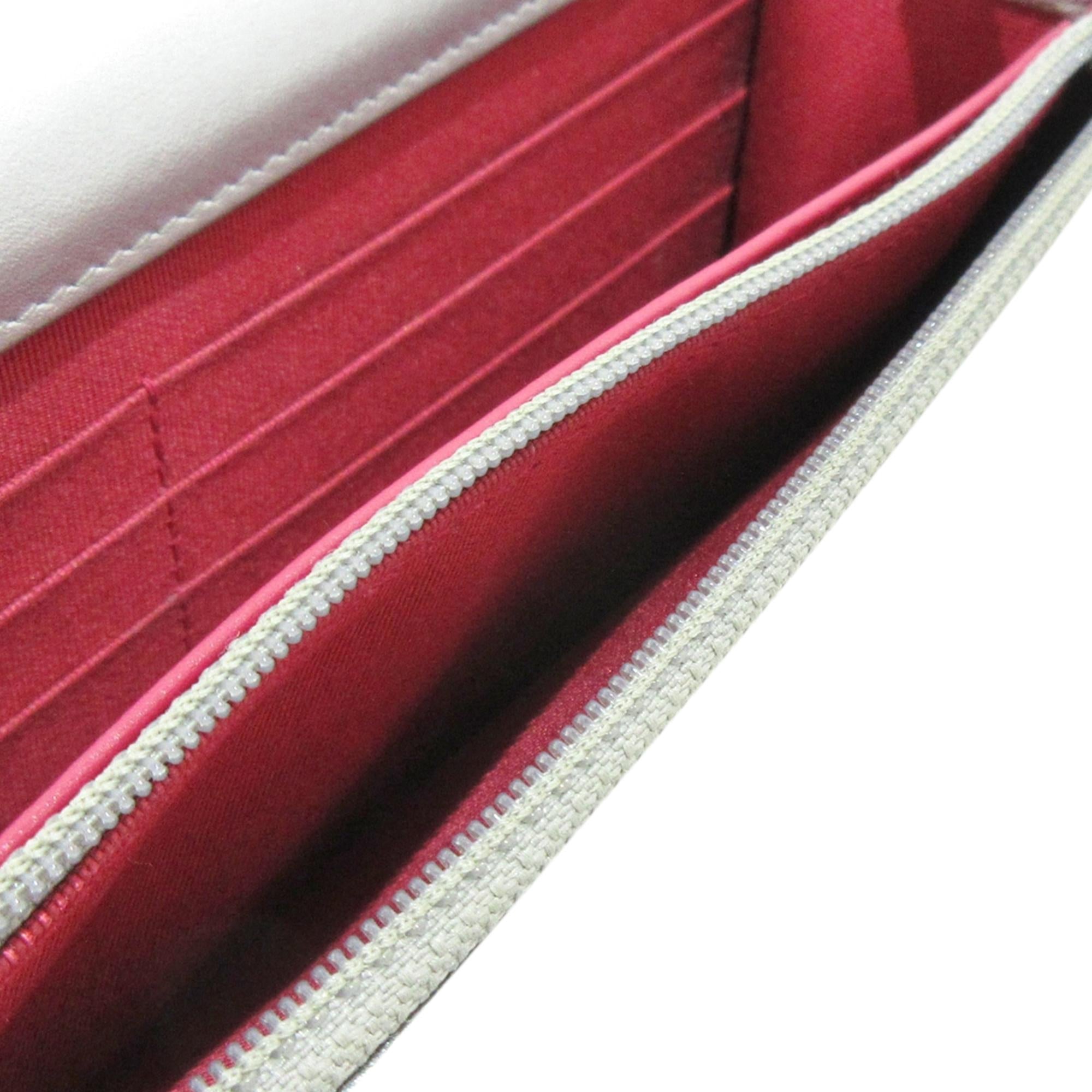 Chanel Aged Calfskin Gabrielle Wallet on Chain (SHG-JiFHOH)