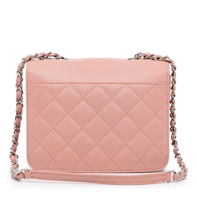 Chanel CC Filigree Vanity Clutch with Chain in Rose Pink Caviar