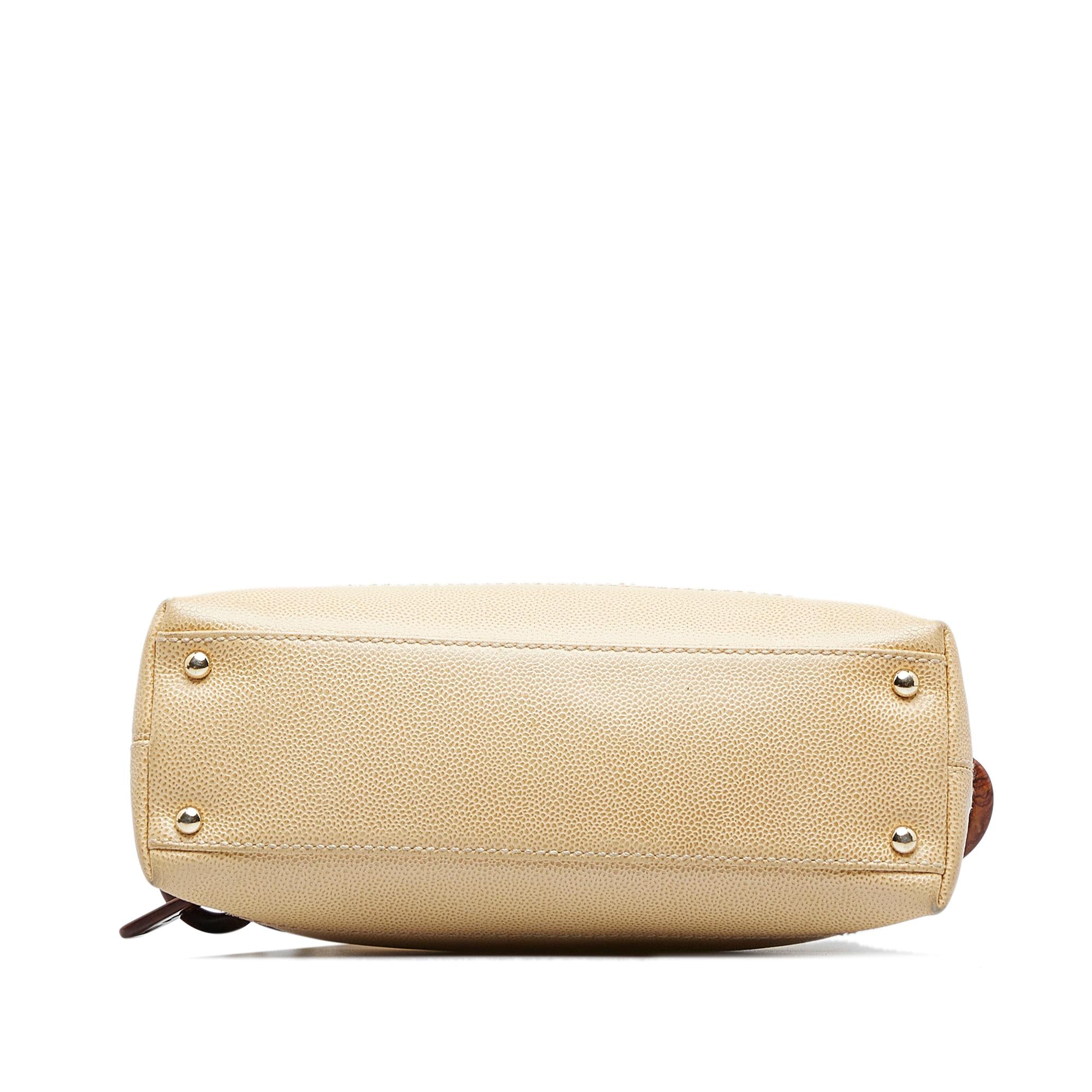 Chanel CC Caviar Handbag (SHG-0GCUFV)