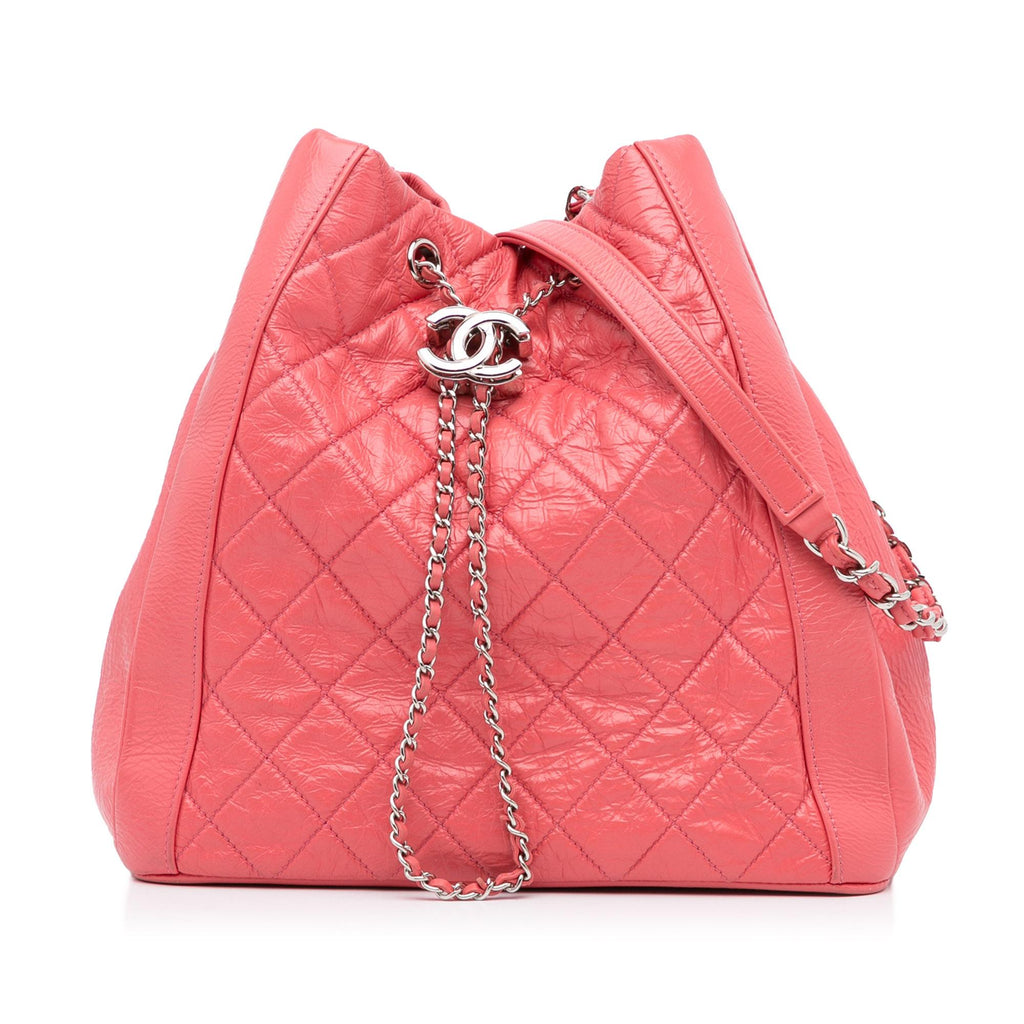 Chanel CC Chain Drawstring Bucket Bag (SHG-qKByHL)