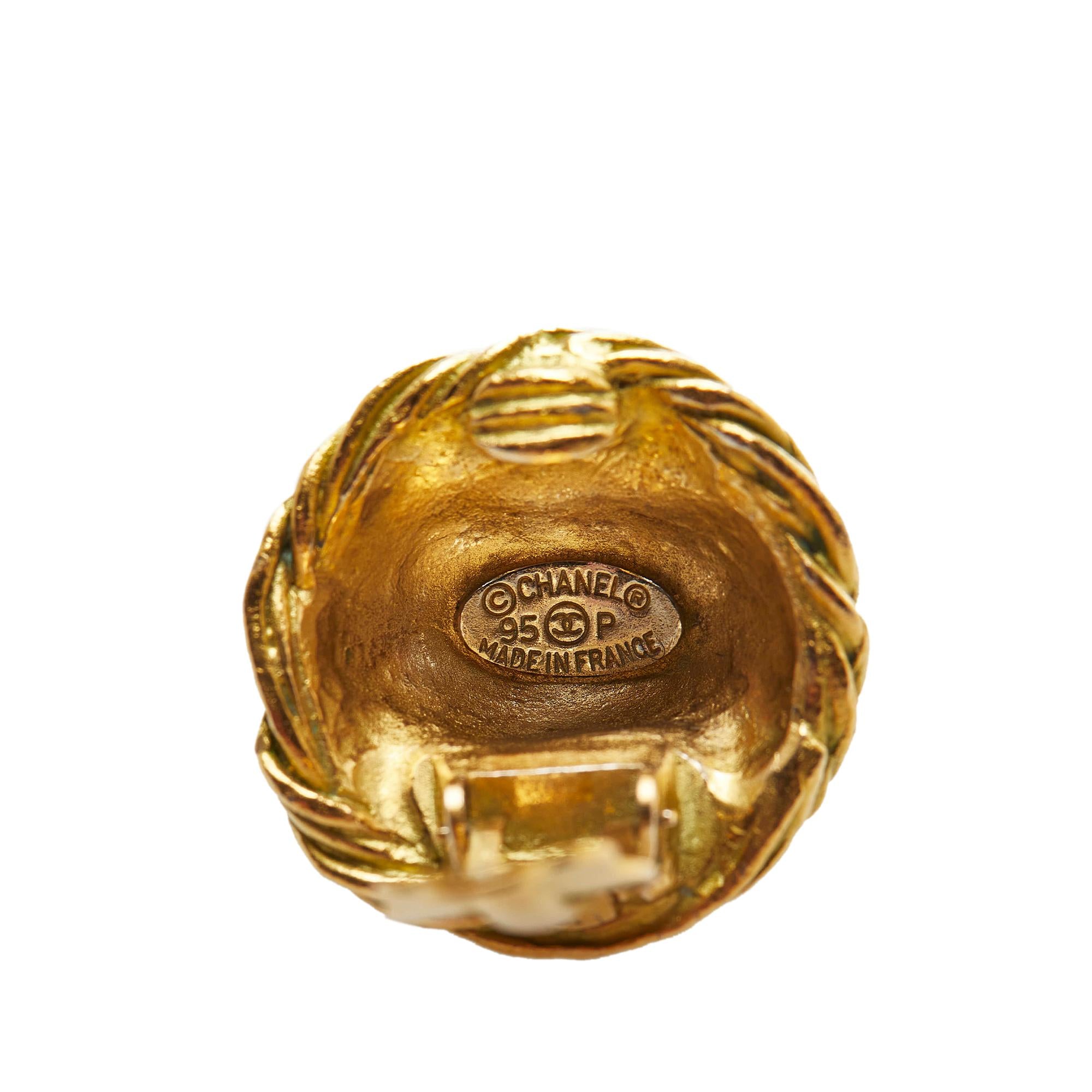Chanel CC Clip On Earrings (SHG-Ipyi1S)