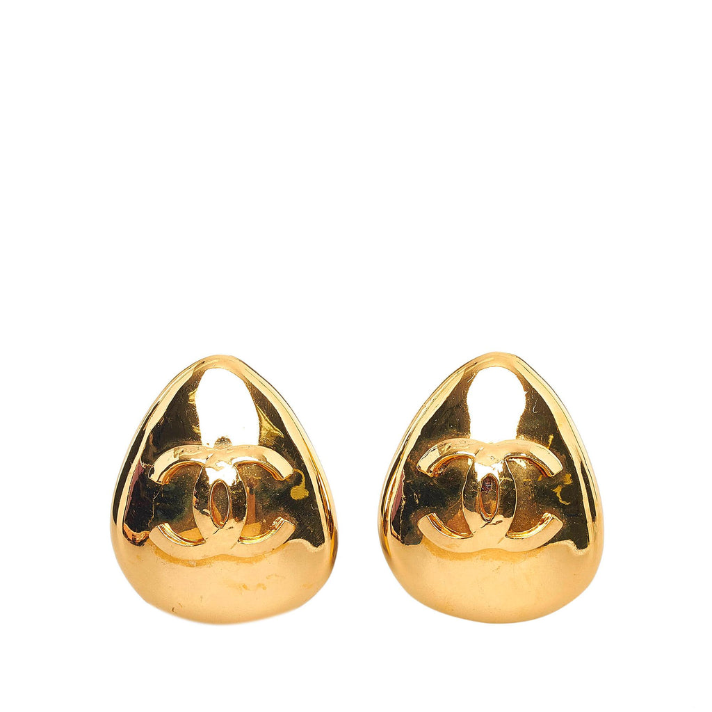 Chanel CC Clip-On Earrings (SHG-BG3ZYw) – LuxeDH