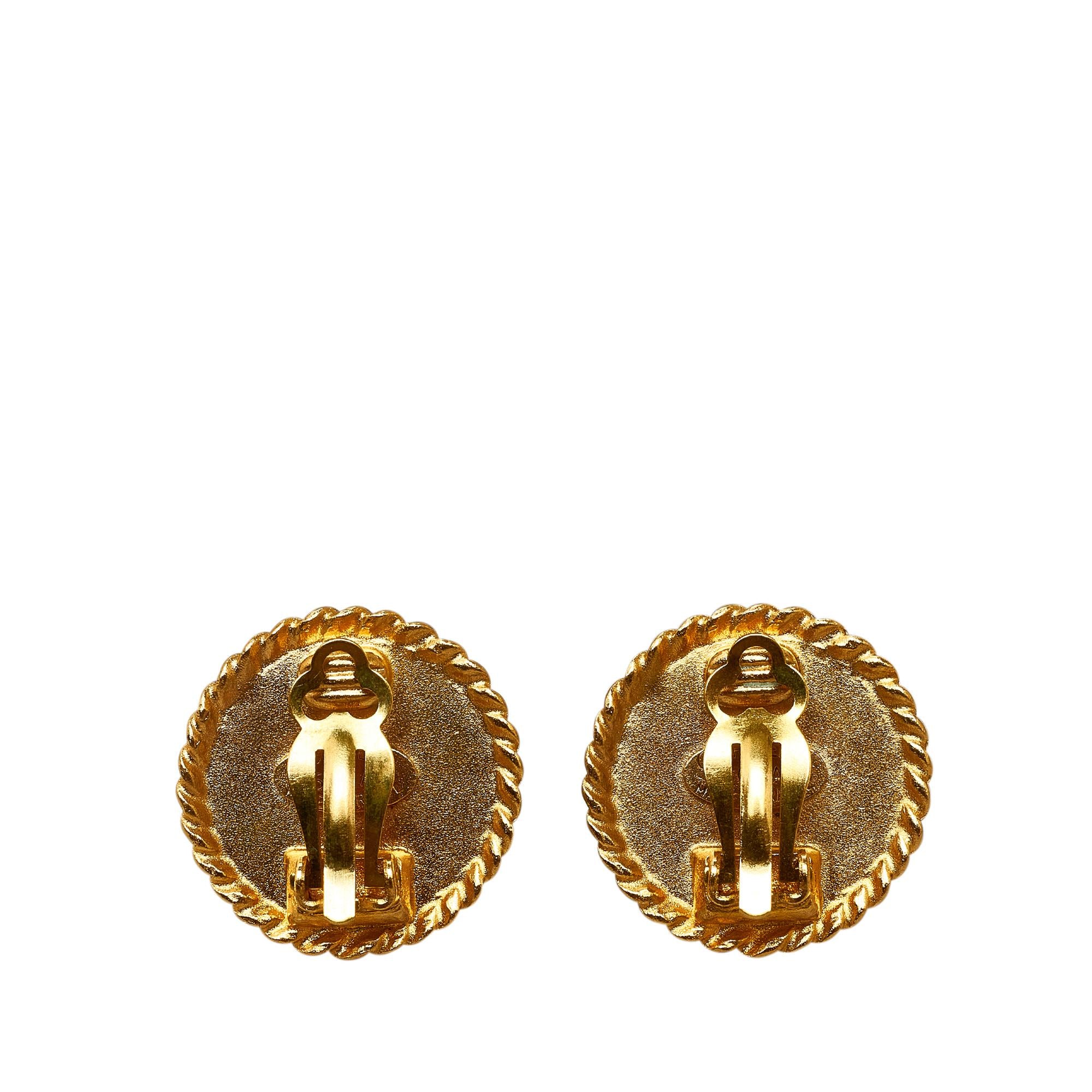 Chanel CC Clip On Earrings (SHG-rTUxcy)