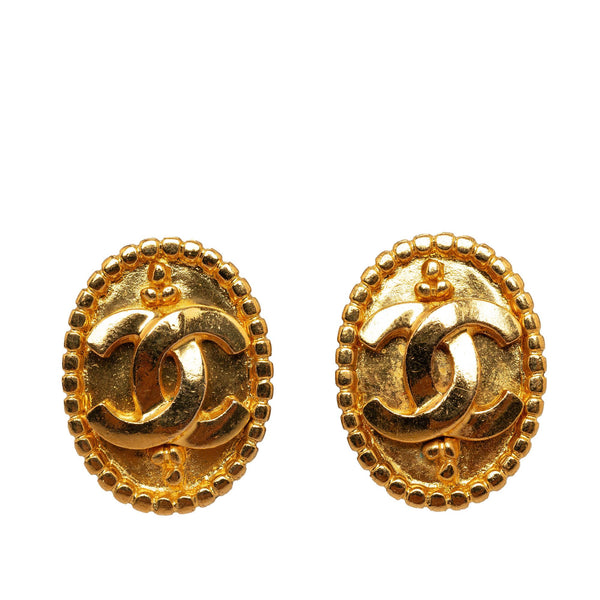 Chanel CC Clip On Earrings (SHG-OIkK7v)