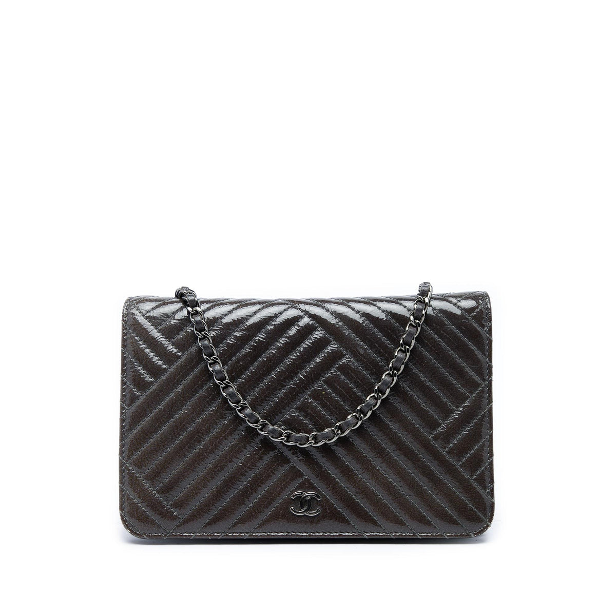 Chanel CC Distressed Chevron Patent Crossing Wallet On Chain