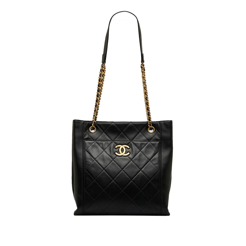 Chanel CC Front Pocket Calfskin Shopping Tote (SHG-AMS7oG)